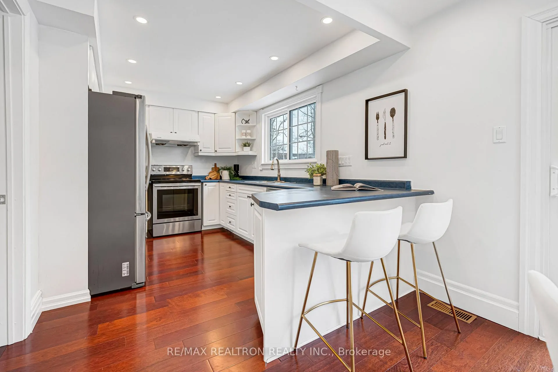 Photo 27 of 40 Ferrah Street, Markham, Unionville — HOMEH
