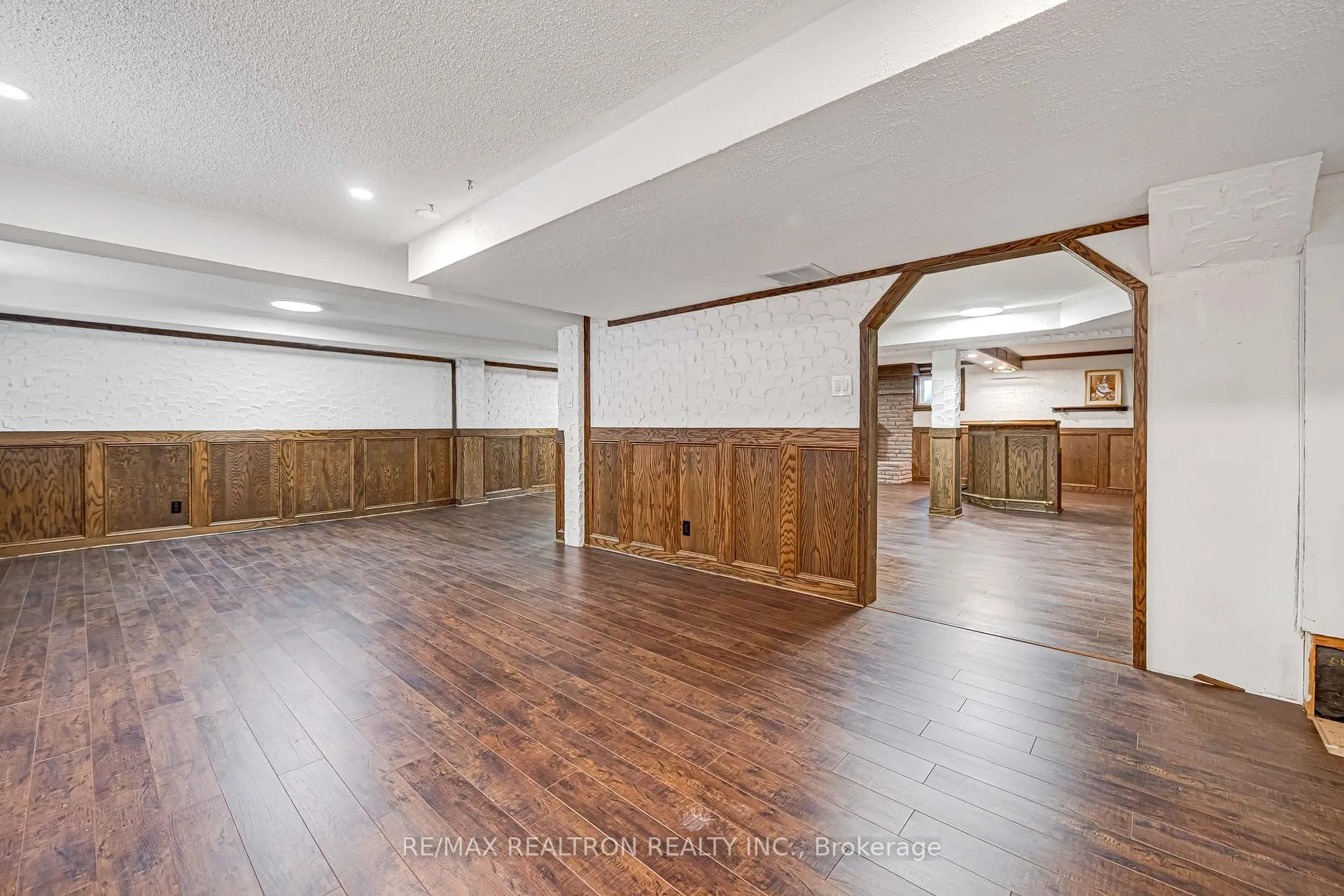 Photo 41 of 40 Ferrah Street, Markham, Unionville — HOMEH