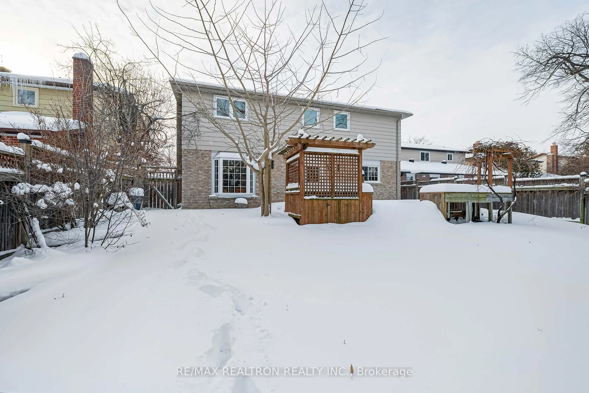 Photo 50 of 40 Ferrah Street, Markham, Unionville — HOMEH