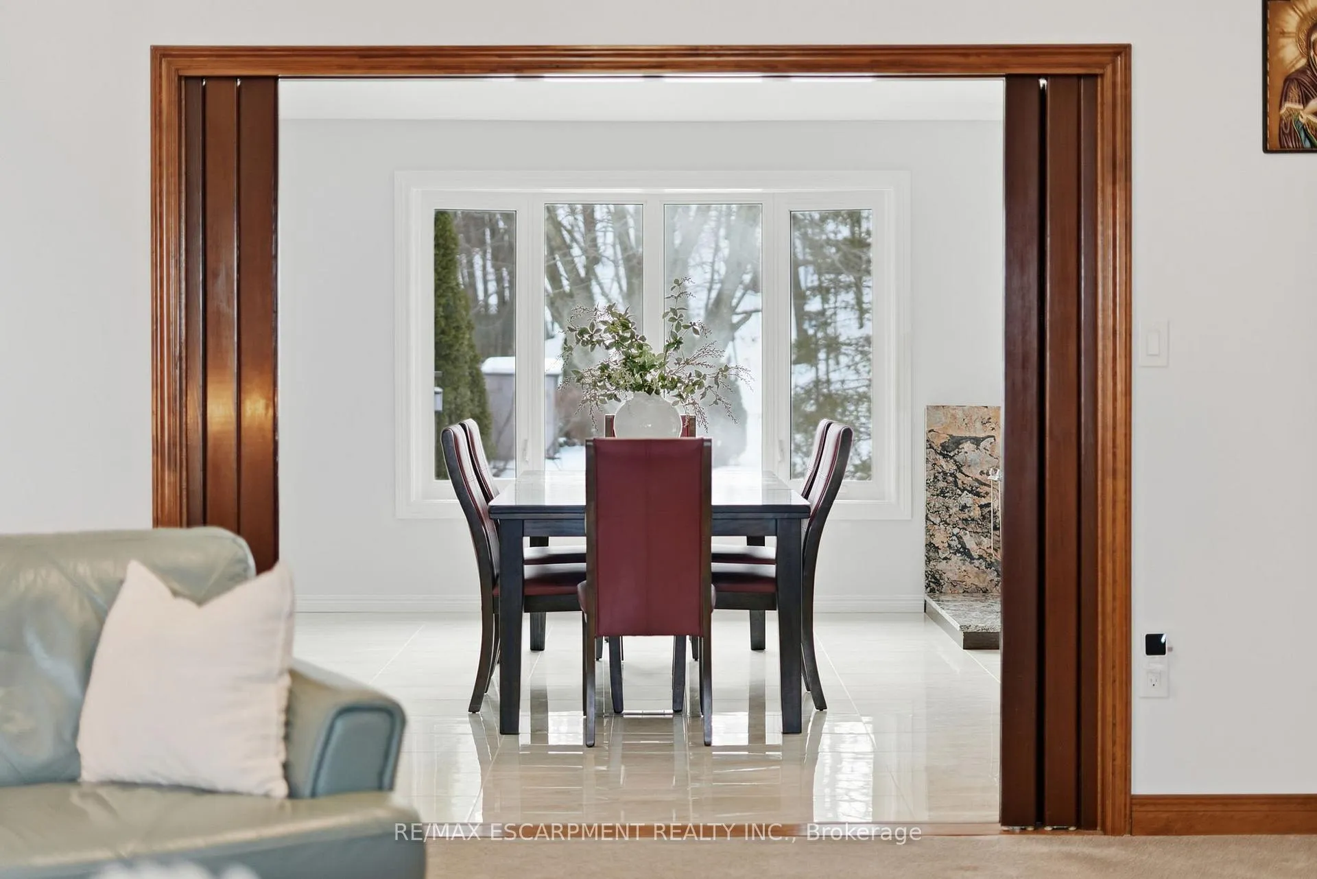 Photo 10 of 29 President Drive, Hamilton, Stoney Creek — HOMEH