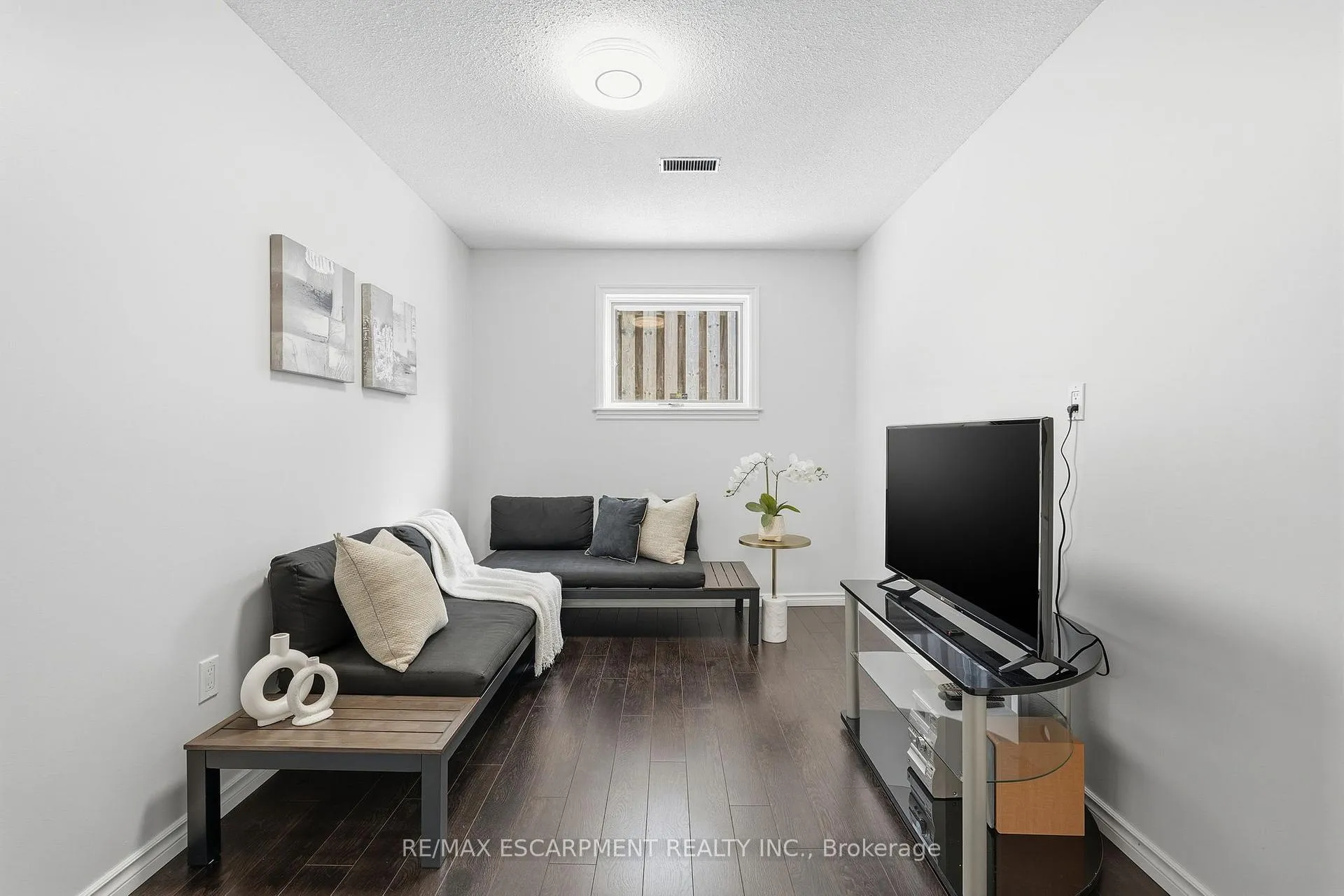 Photo 34 of 29 President Drive, Hamilton, Stoney Creek — HOMEH