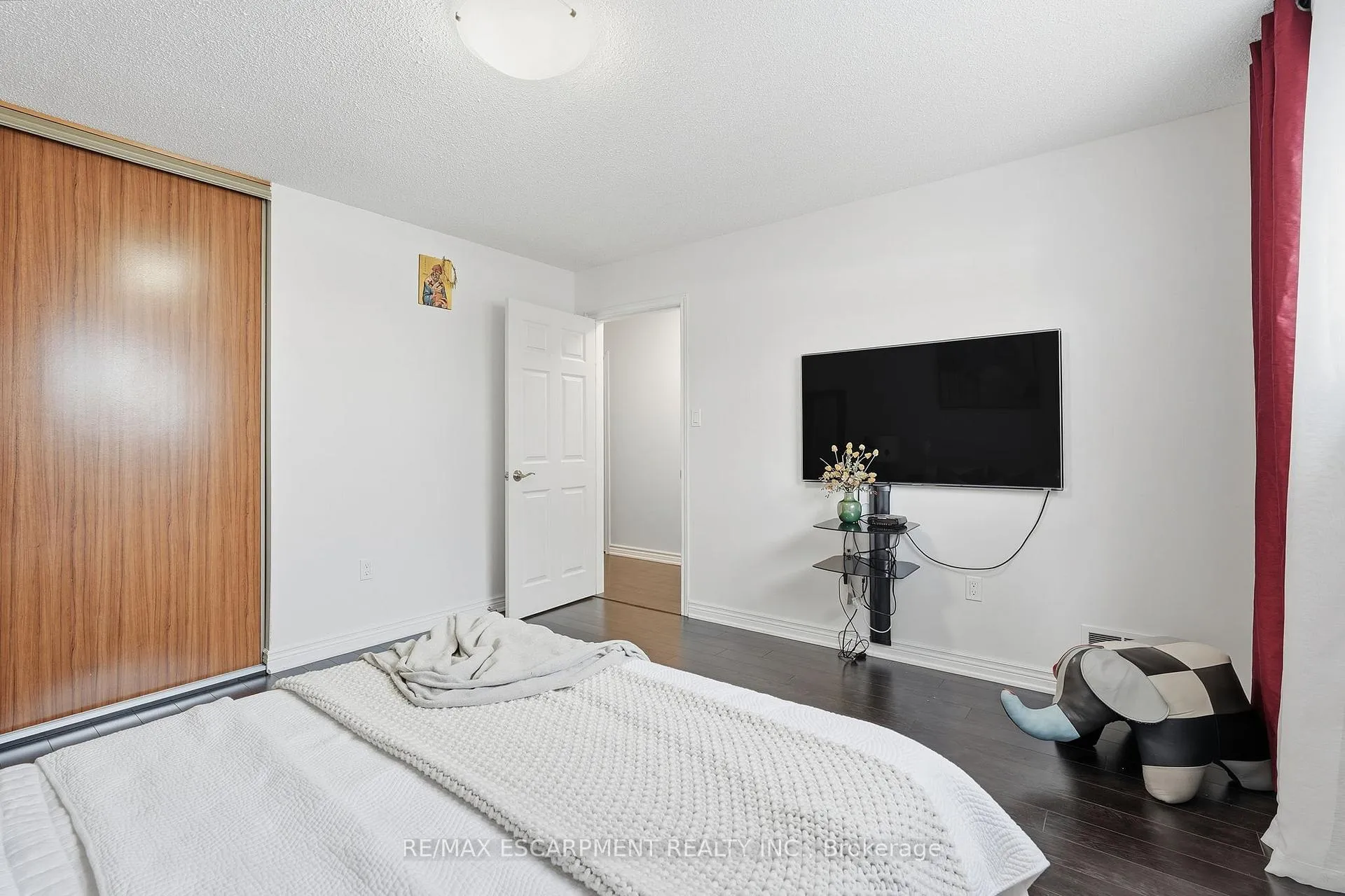 Photo 38 of 29 President Drive, Hamilton, Stoney Creek — HOMEH