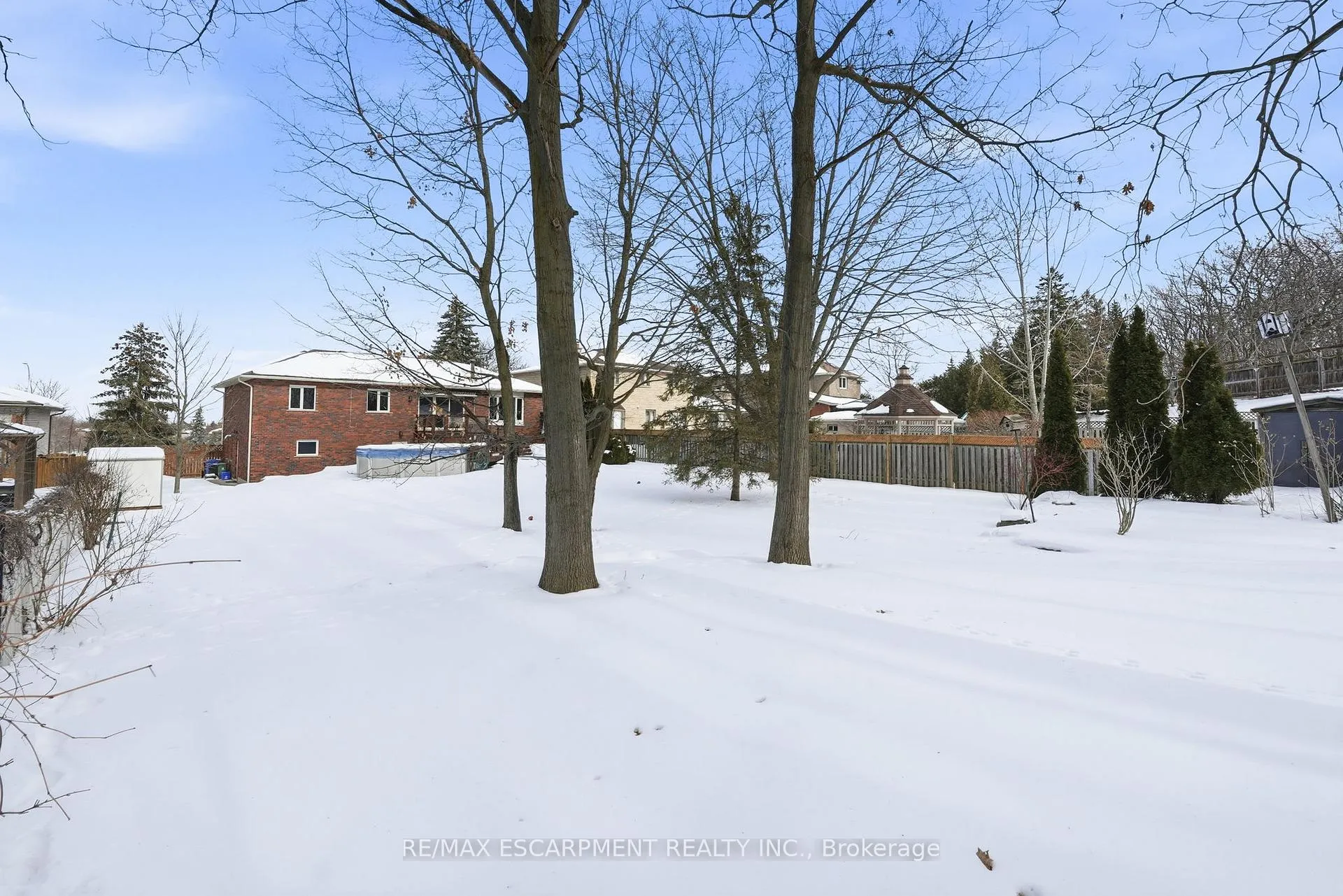Photo 47 of 29 President Drive, Hamilton, Stoney Creek — HOMEH