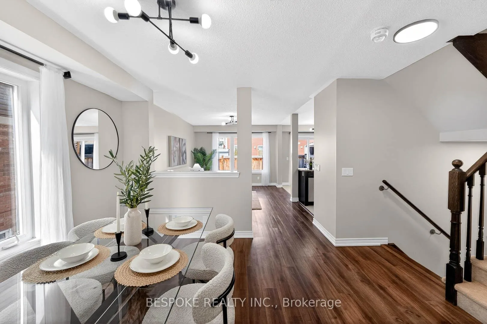 Photo 7 of 27 Tabaret Crescent, Oshawa, Windfields — HOMEH
