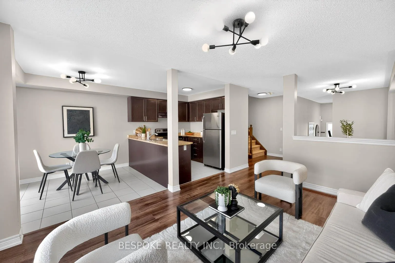 Photo 12 of 27 Tabaret Crescent, Oshawa, Windfields — HOMEH