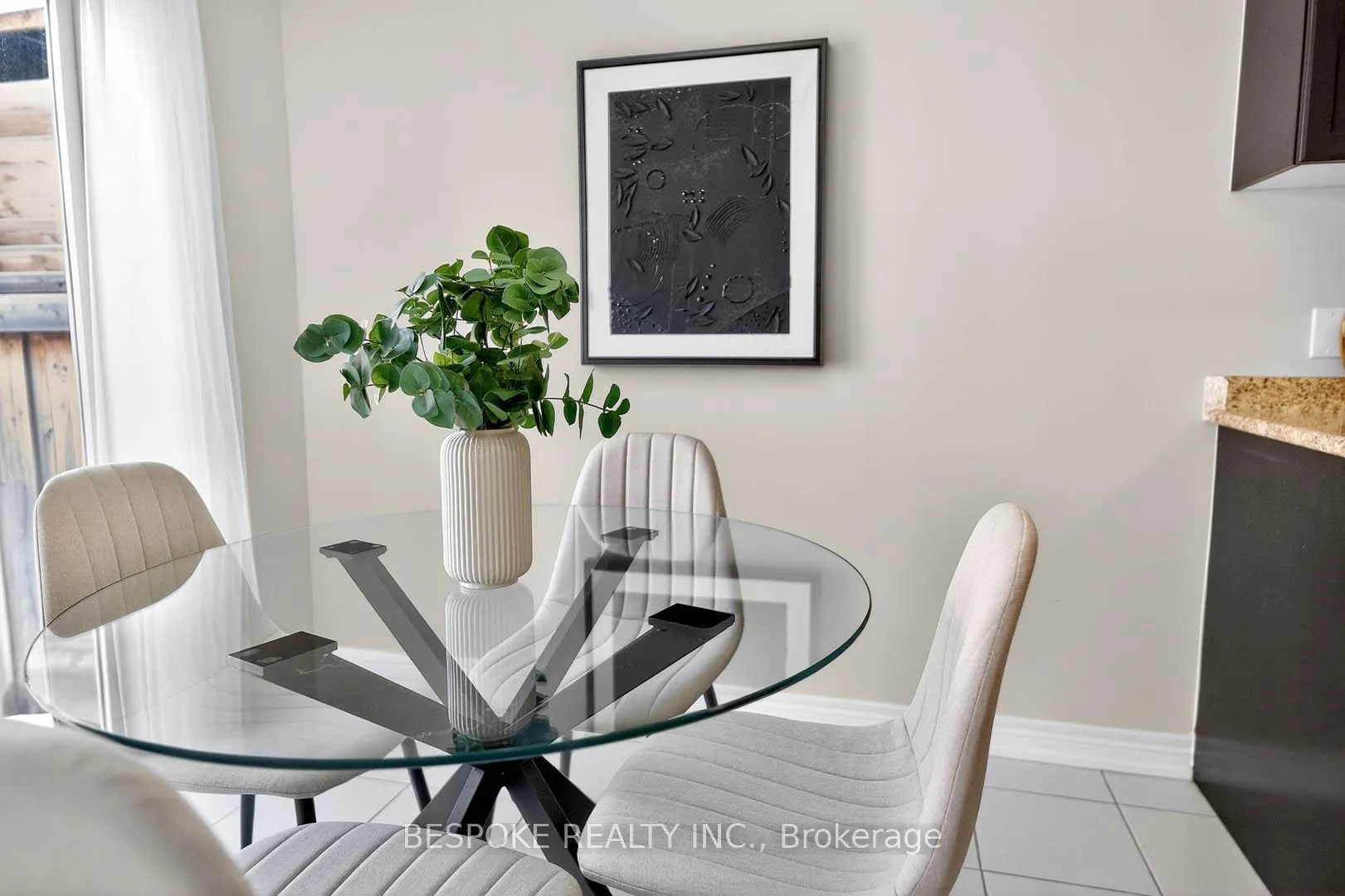 Photo 14 of 27 Tabaret Crescent, Oshawa, Windfields — HOMEH