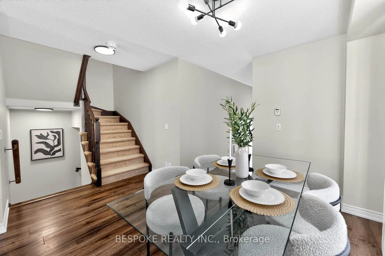 Photo 23 of 27 Tabaret Crescent, Oshawa, Windfields — HOMEH