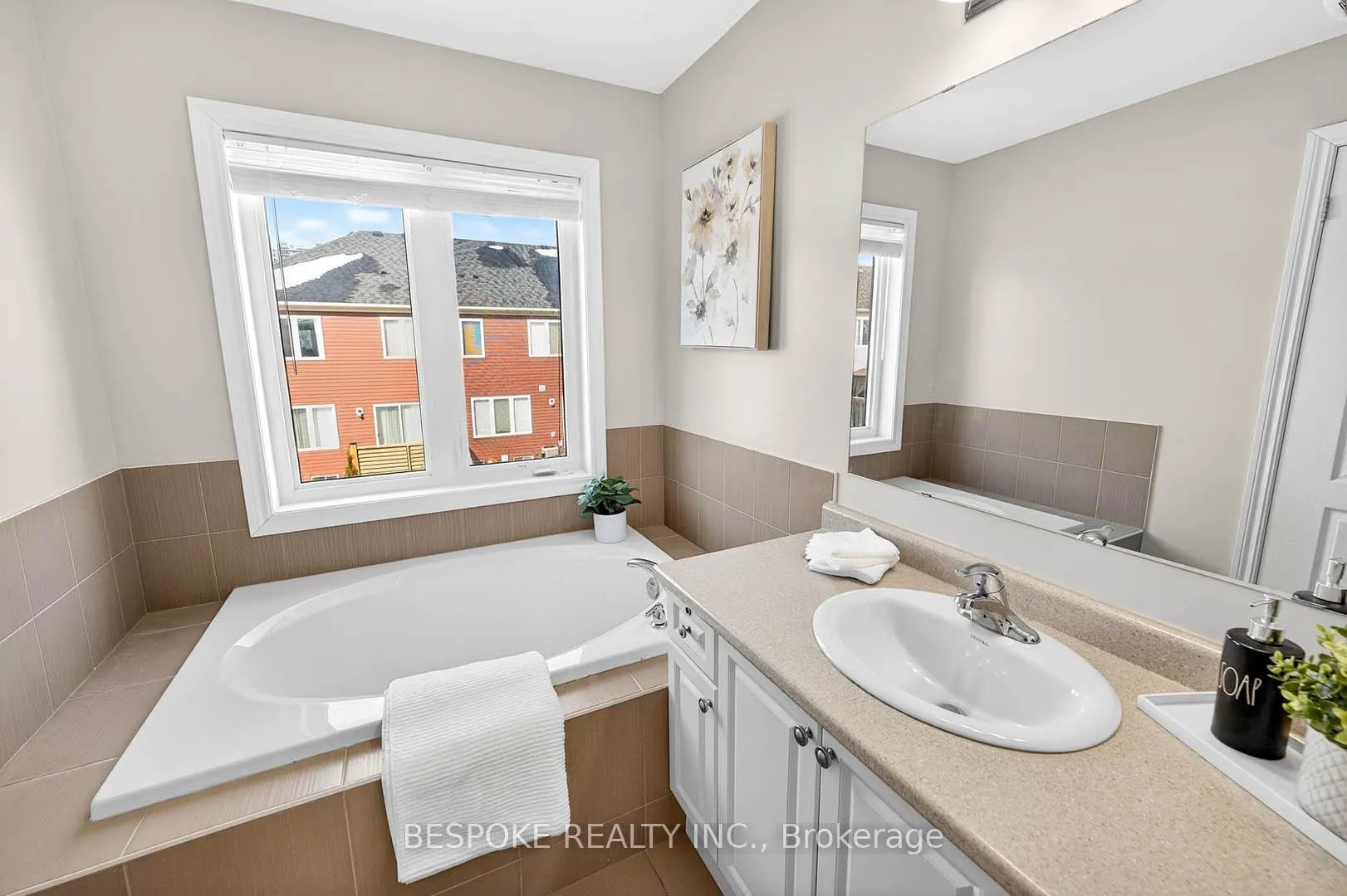 Photo 32 of 27 Tabaret Crescent, Oshawa, Windfields — HOMEH
