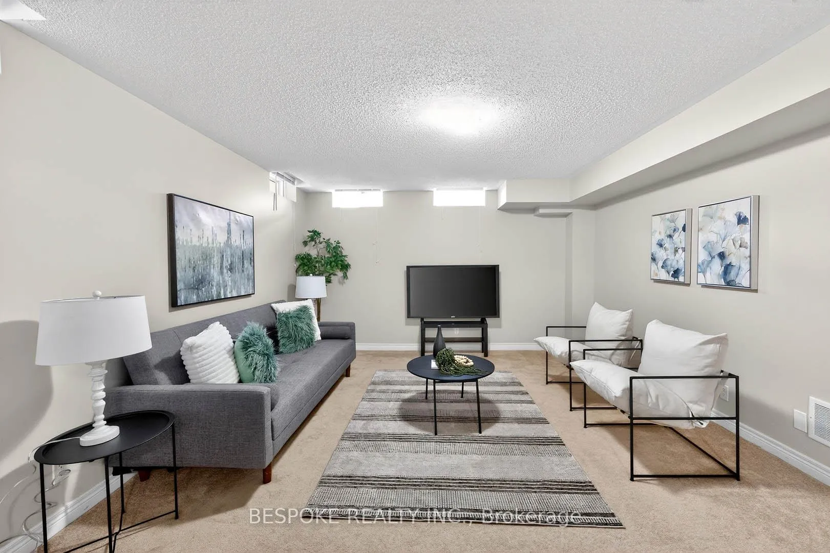 Photo 43 of 27 Tabaret Crescent, Oshawa, Windfields — HOMEH
