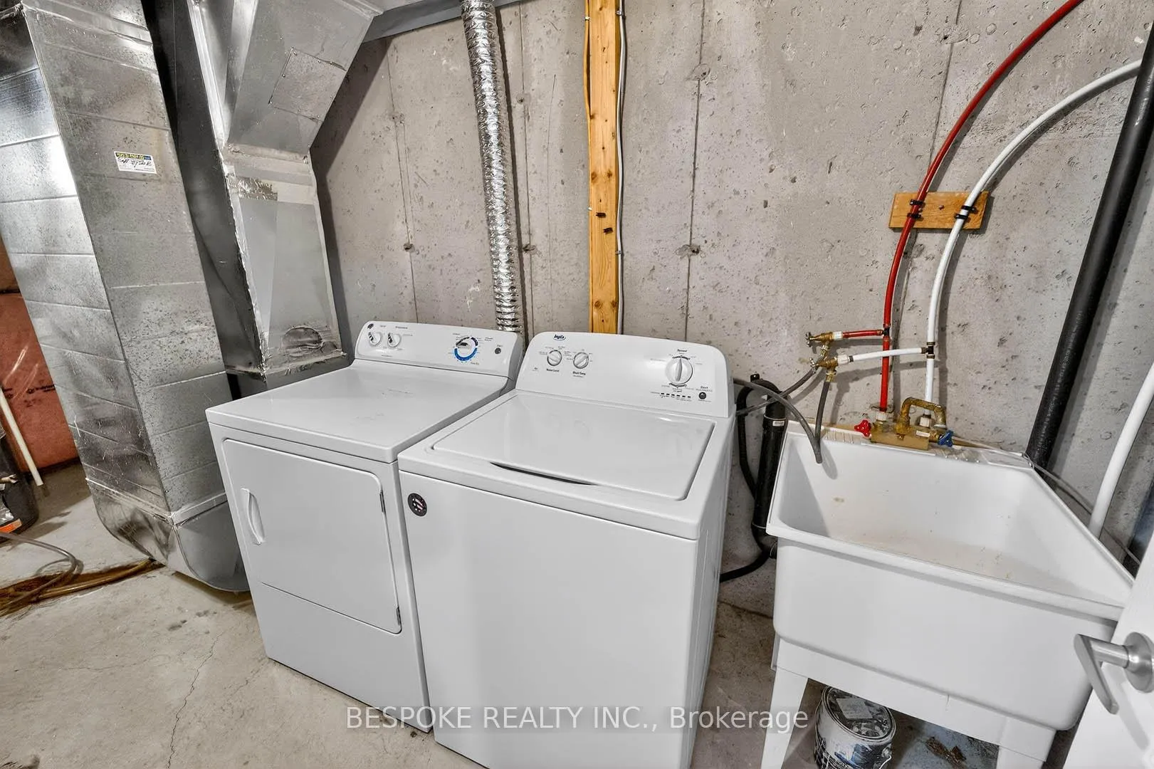 Photo 47 of 27 Tabaret Crescent, Oshawa, Windfields — HOMEH