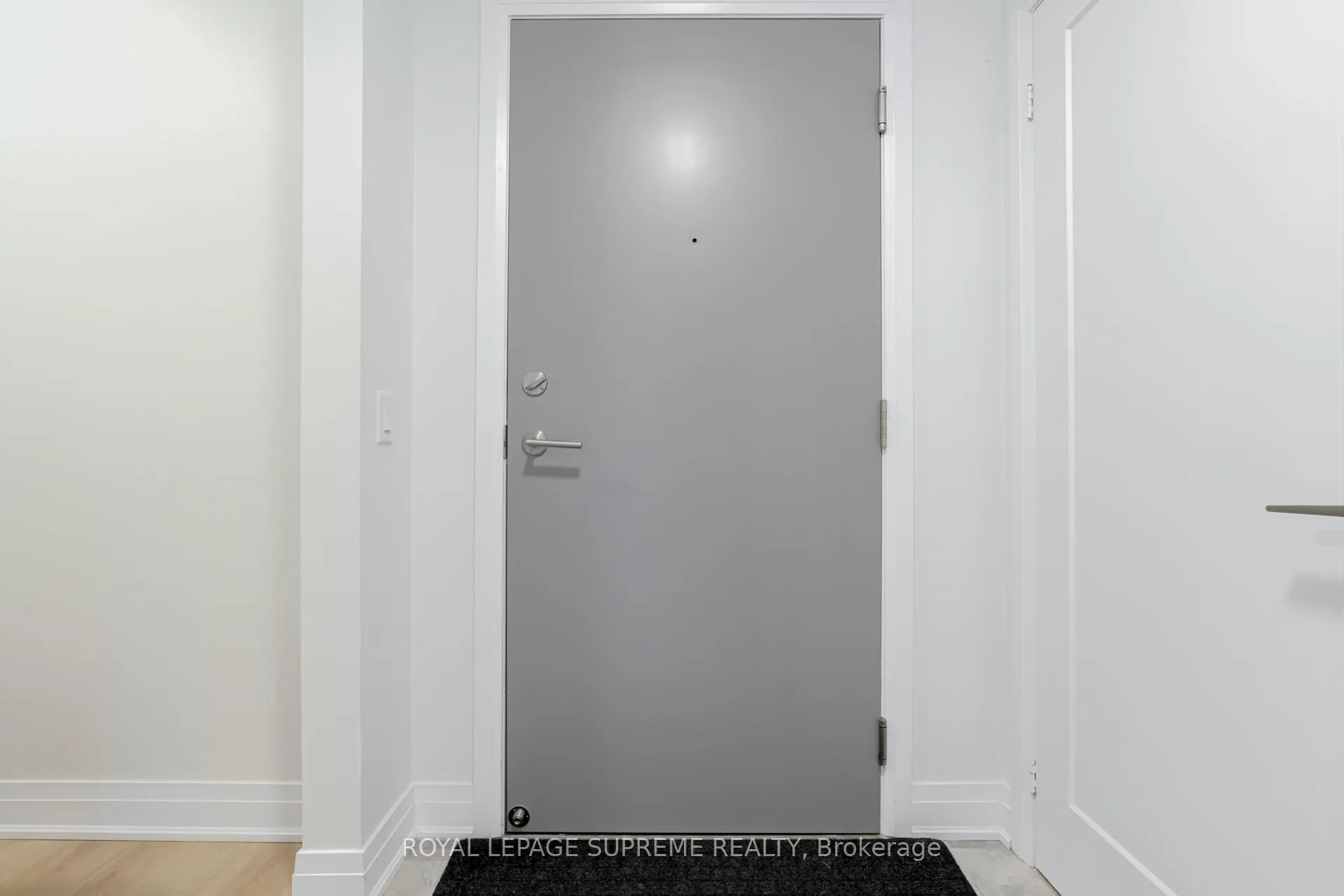 Photo 3 of Unit 337, 16 Concord Place, Grimsby, Grimsby Beach — HOMEH
