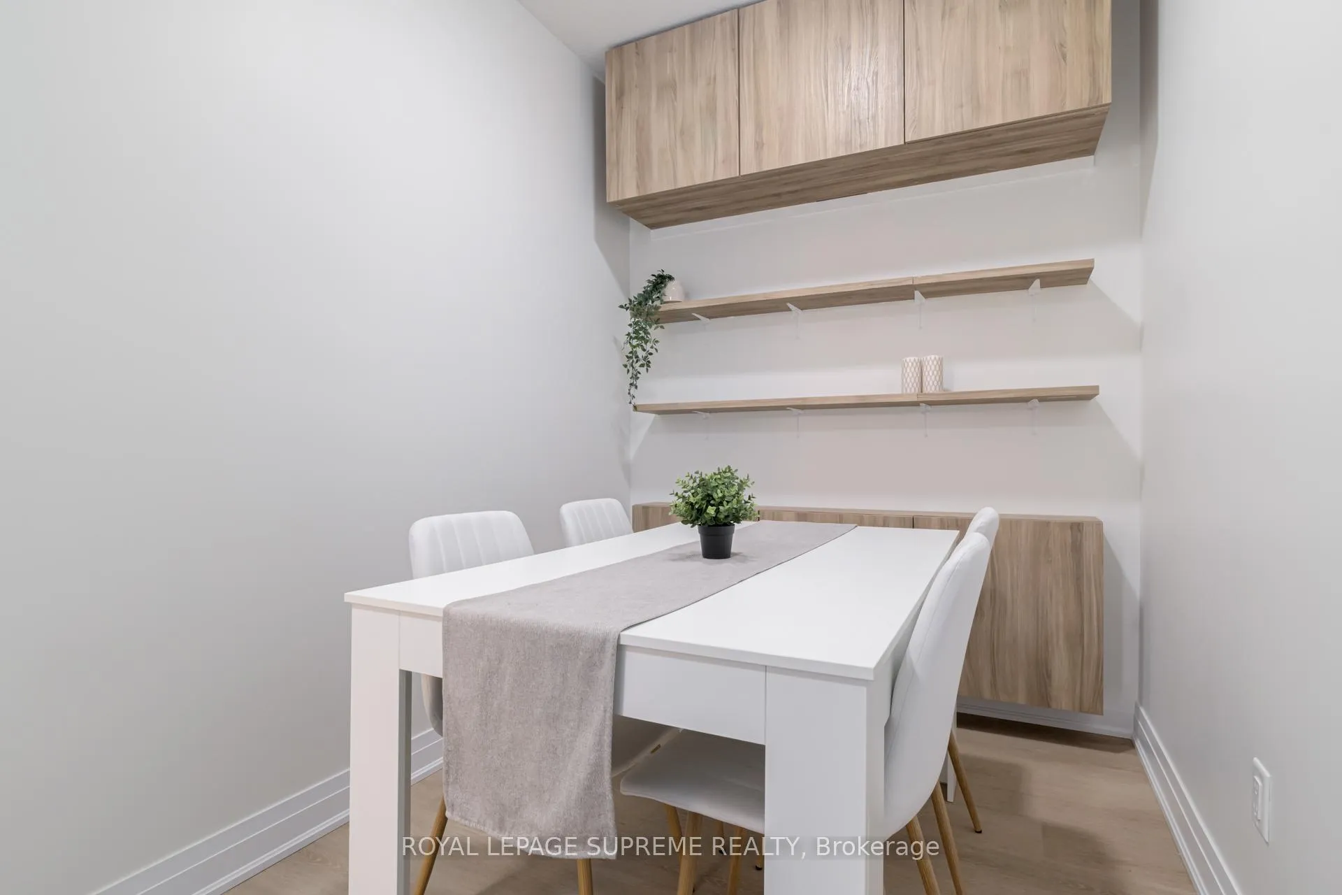 Photo 11 of Unit 337, 16 Concord Place, Grimsby, Grimsby Beach — HOMEH