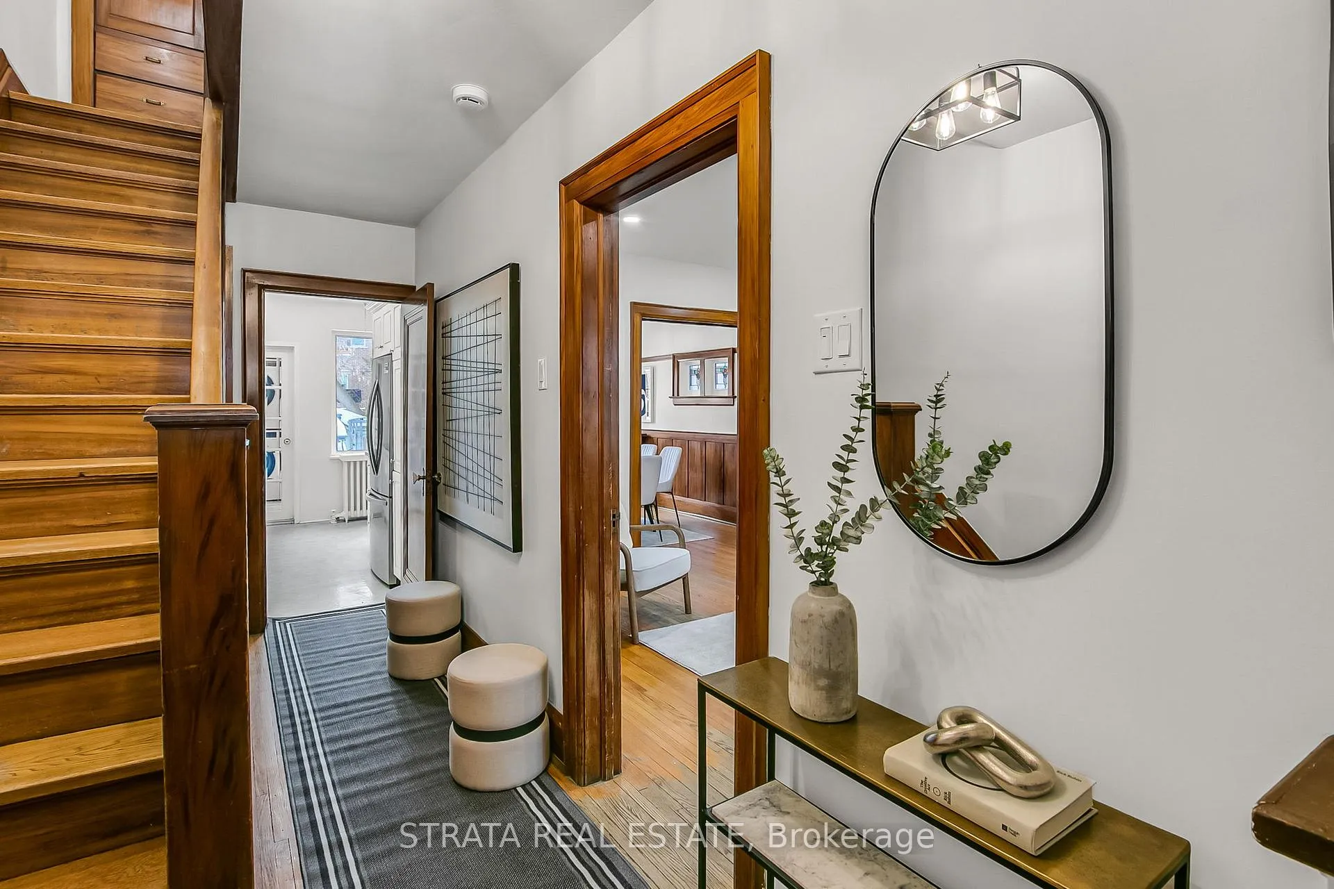 Photo 2 of 40 Roe Avenue, Toronto, Lawrence Park North — HOMEH