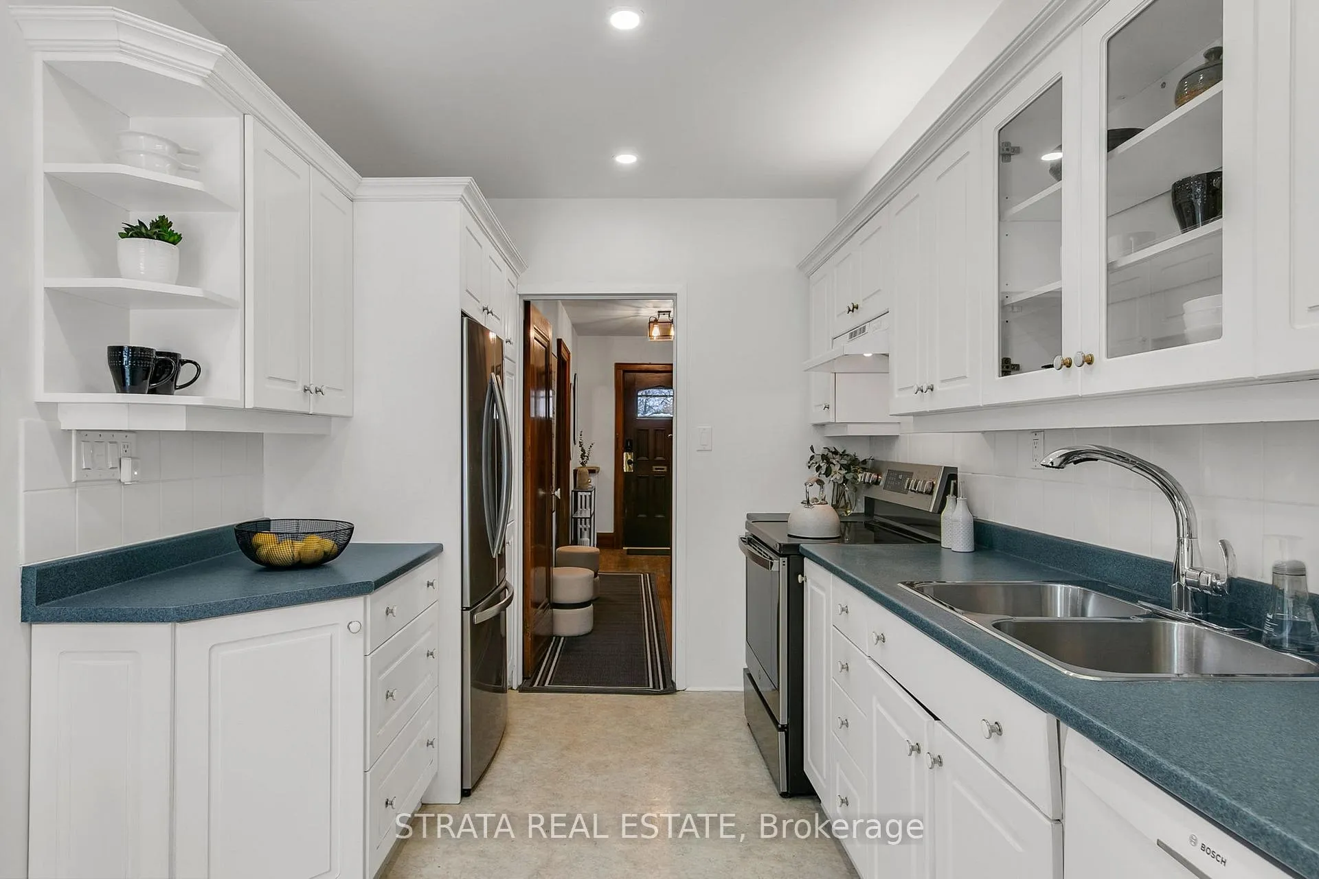 Photo 20 of 40 Roe Avenue, Toronto, Lawrence Park North — HOMEH