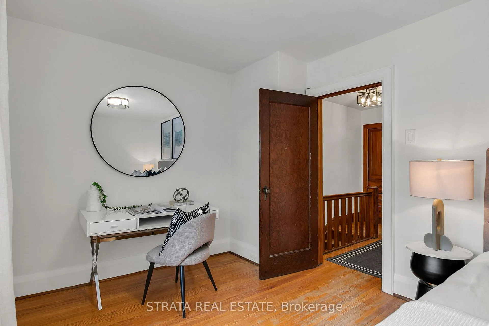 Photo 28 of 40 Roe Avenue, Toronto, Lawrence Park North — HOMEH