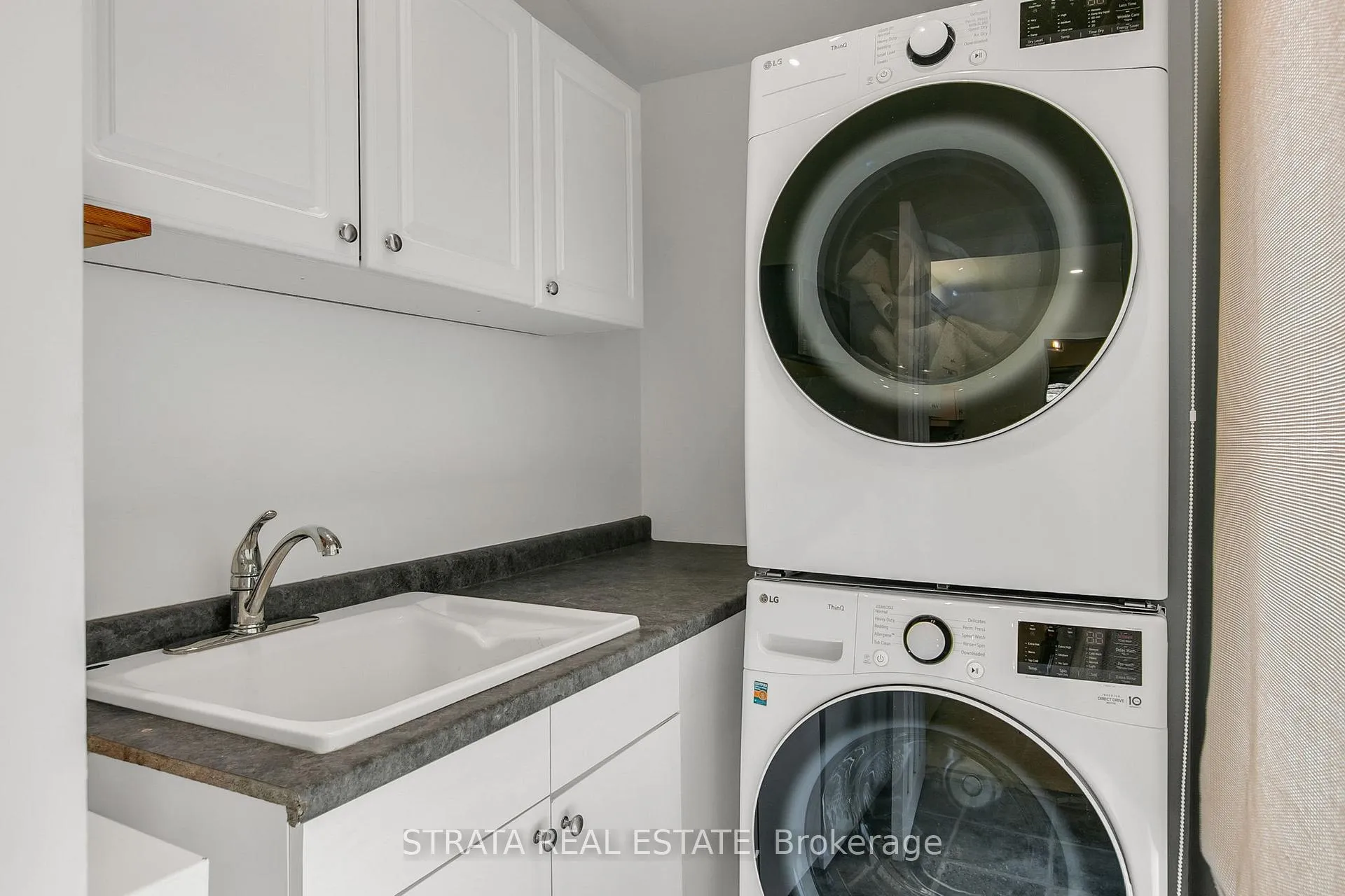 Photo 47 of 40 Roe Avenue, Toronto, Lawrence Park North — HOMEH