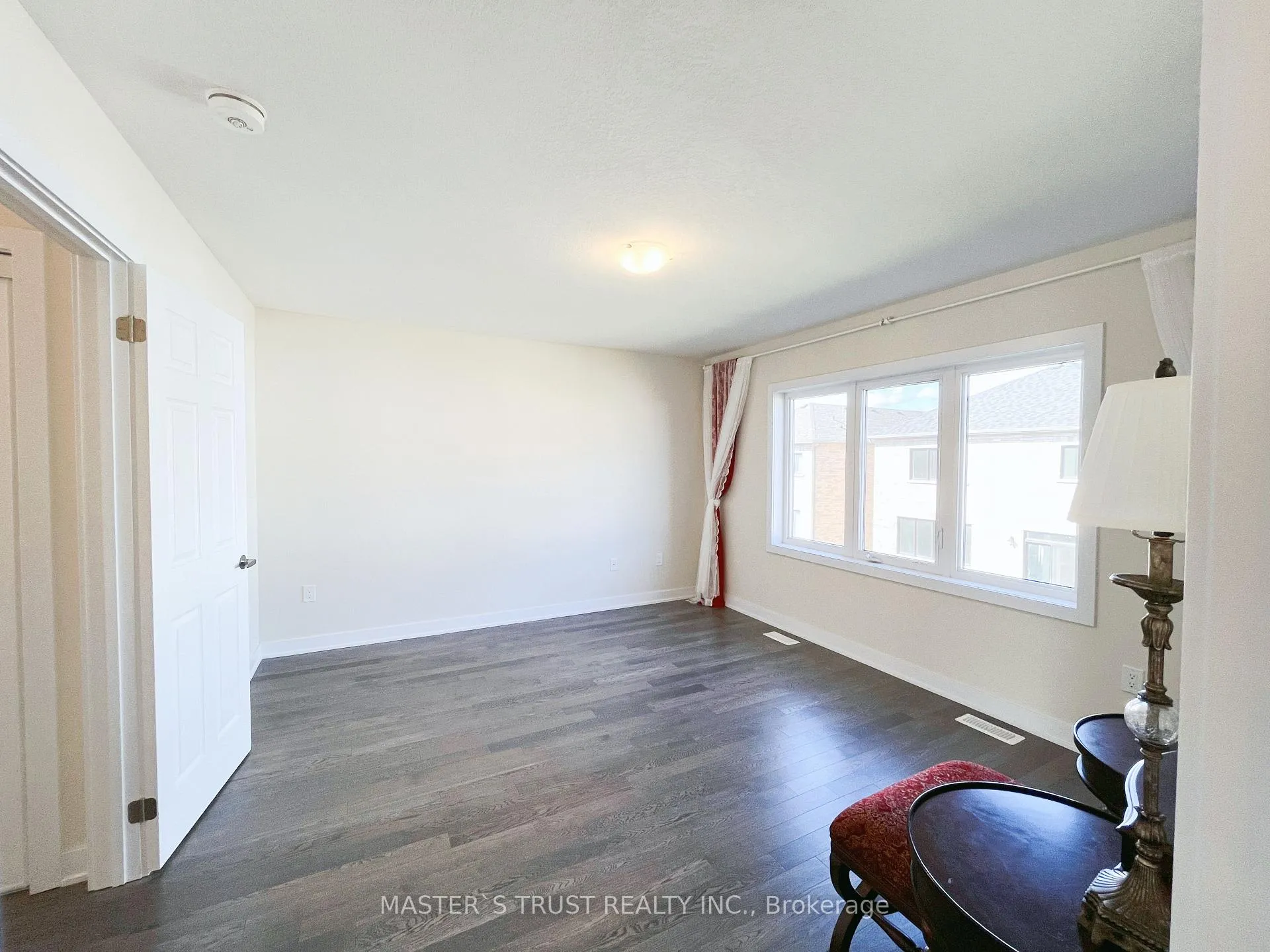 Photo 13 of 141 Keelson Street, Welland, Dain City — HOMEH