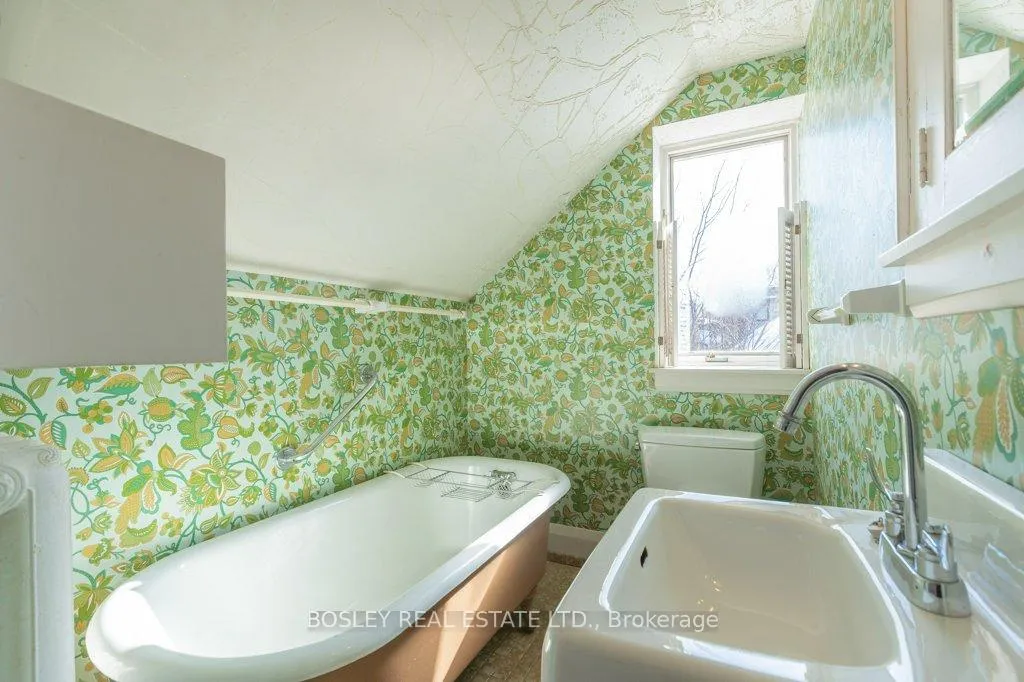 Photo 35 of 47 Harper Avenue, Toronto, Rosedale-Moore Park — HOMEH