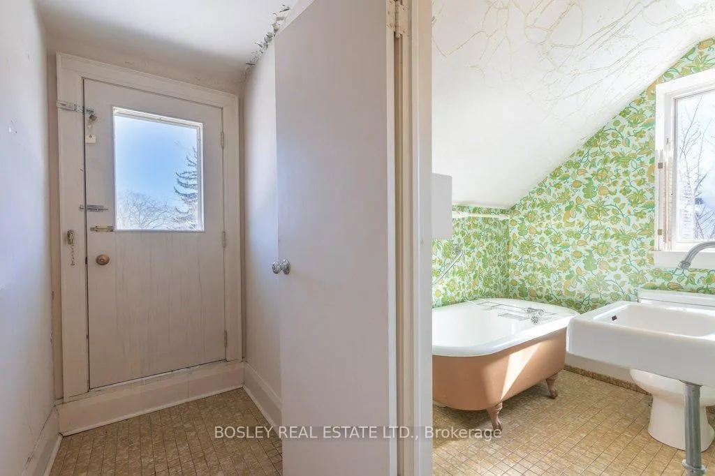Photo 36 of 47 Harper Avenue, Toronto, Rosedale-Moore Park — HOMEH
