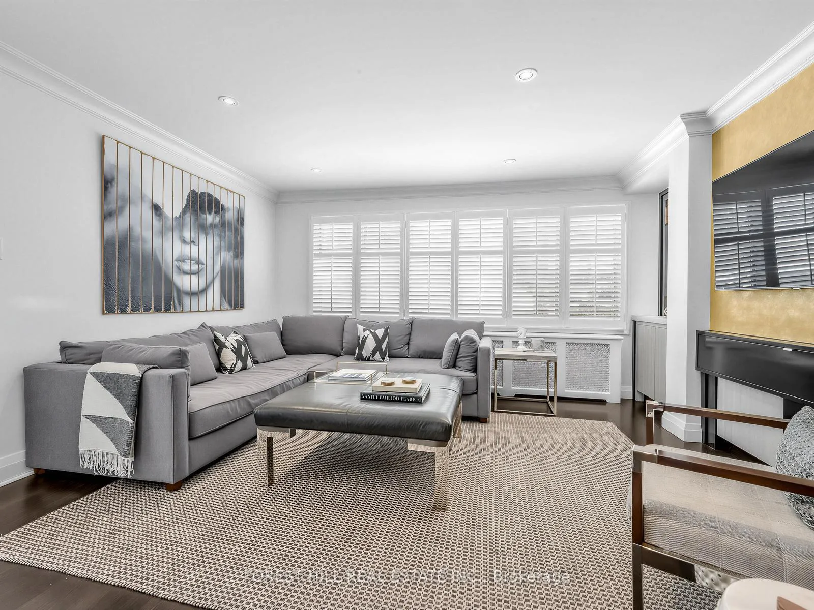 Photo 17 of 21 Gardiner Road, Toronto, Forest Hill South — HOMEH