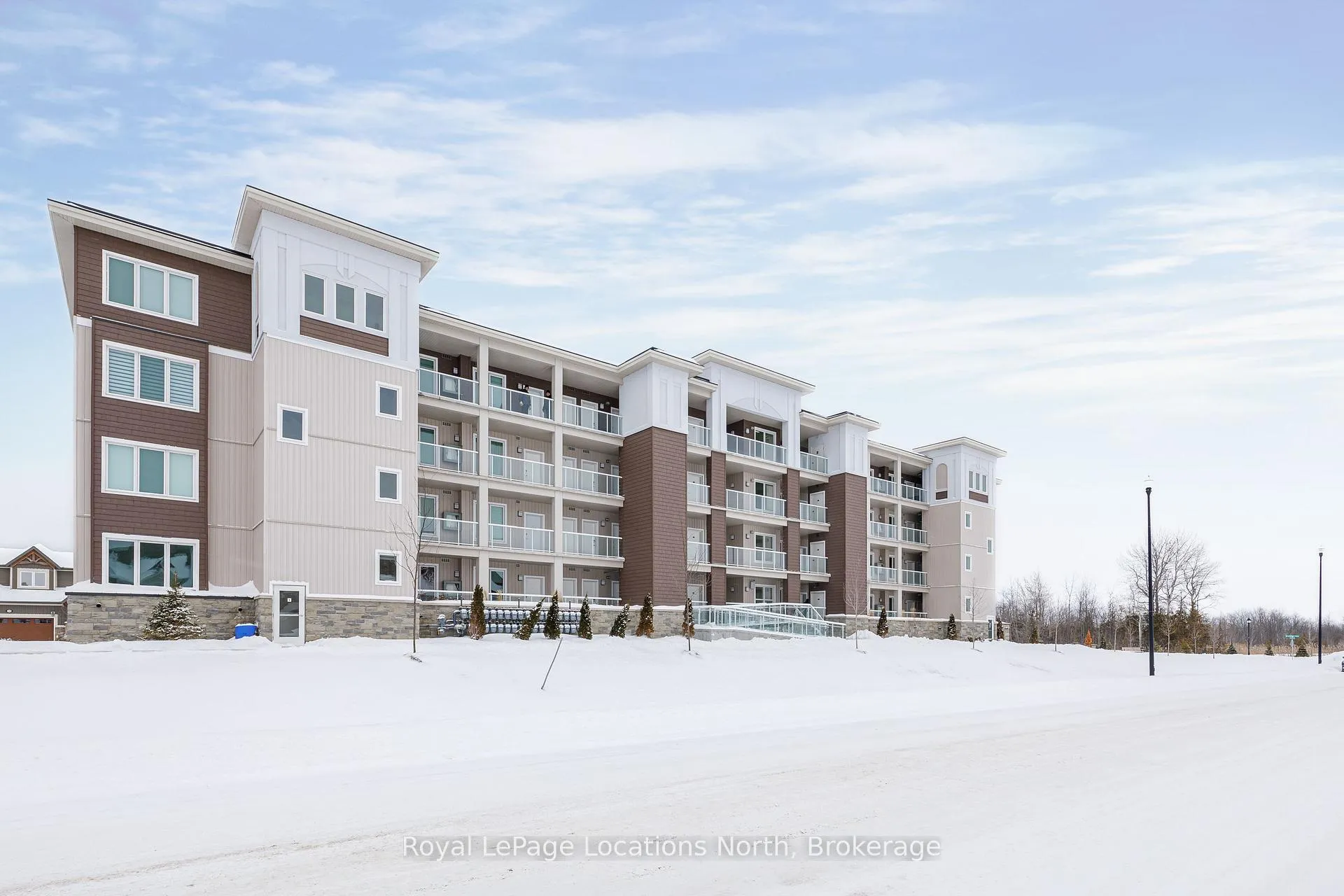 Front of Unit 217, 5 Spooner Crescent