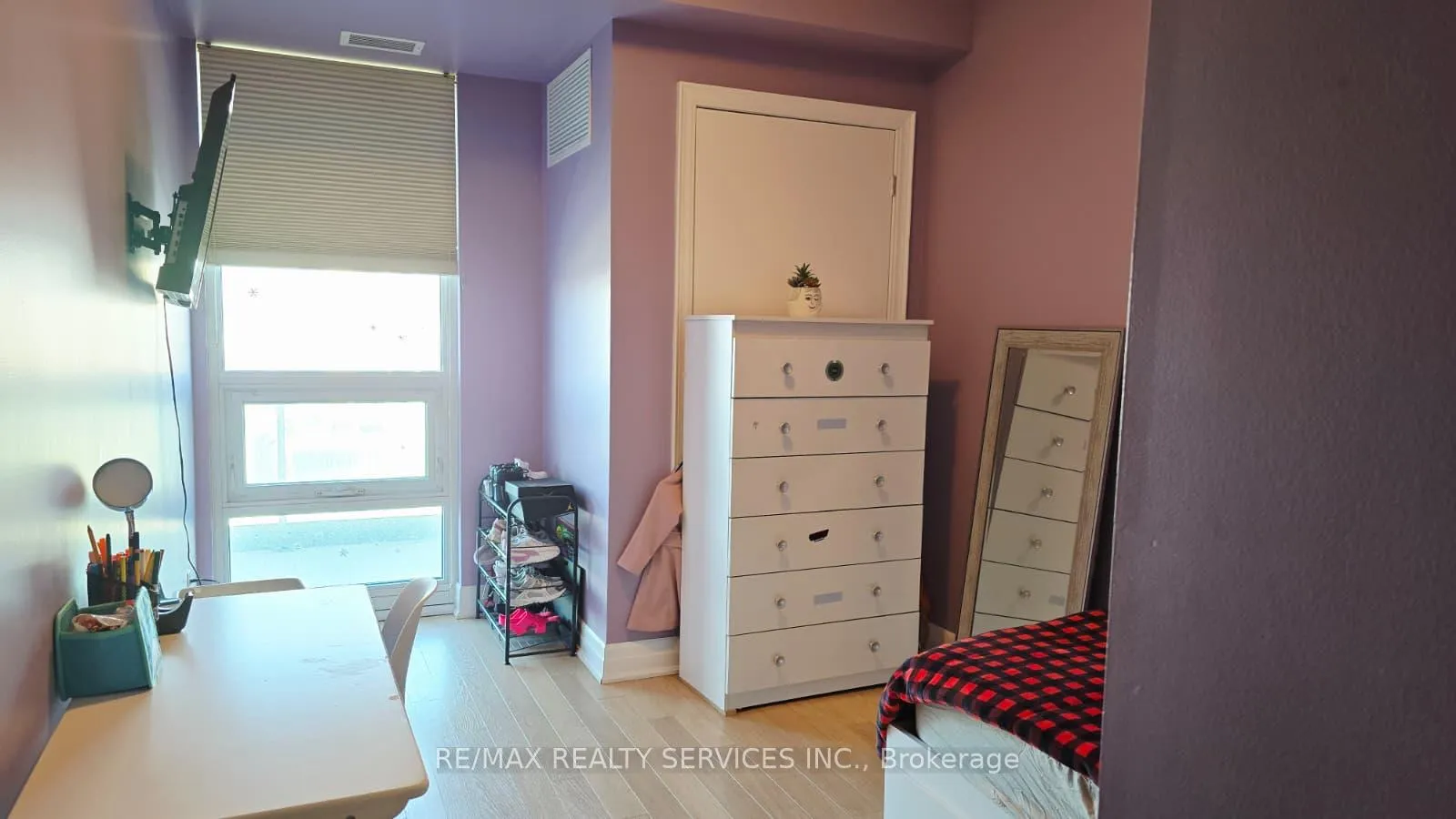 Photo 19 of Unit 1308, 100 John Street, Brampton, Downtown Brampton — HOMEH