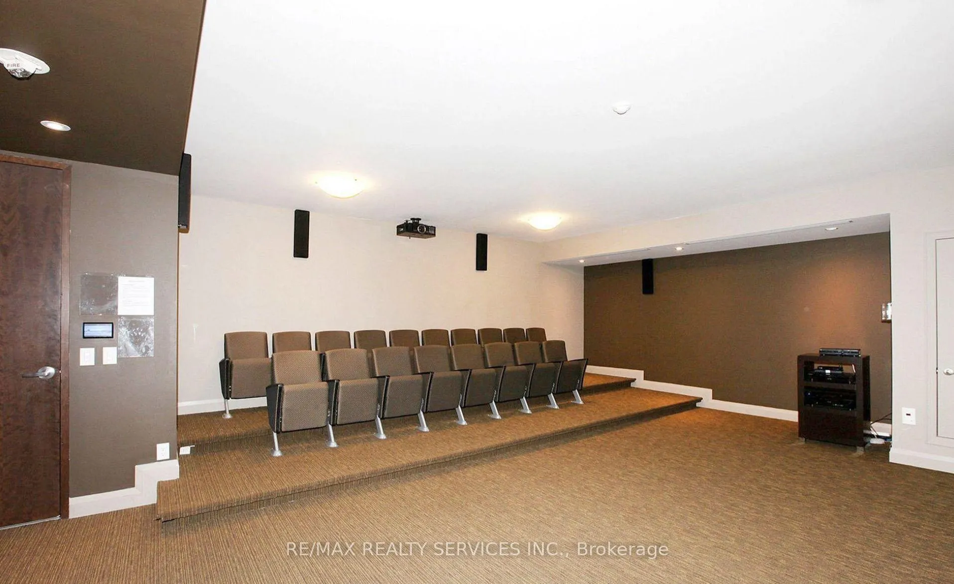 Photo 34 of Unit 1308, 100 John Street, Brampton, Downtown Brampton — HOMEH