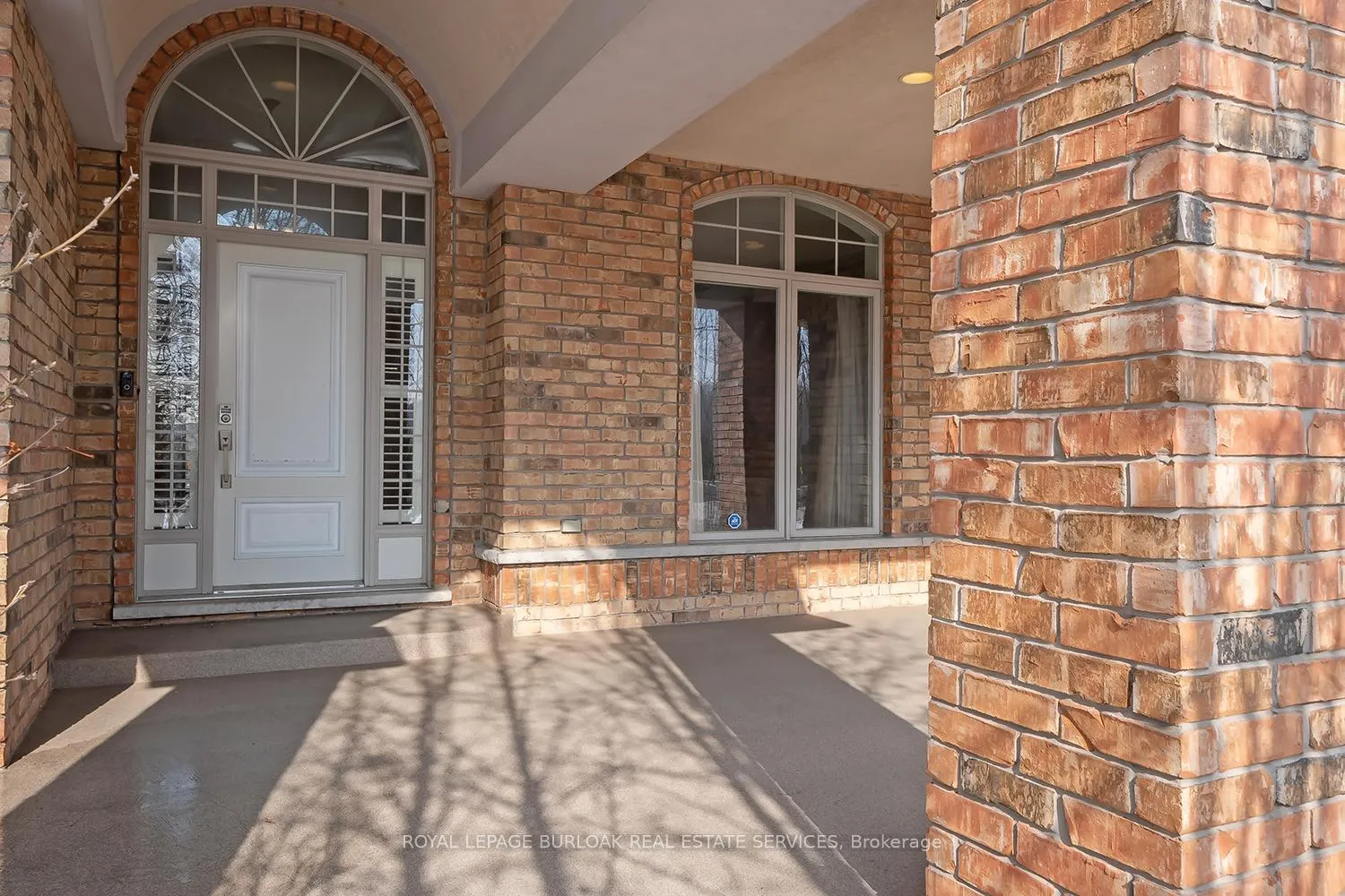 Photo 2 of 1031 Pelham Road, St. Catharines, Rykert/Vansickle — HOMEH