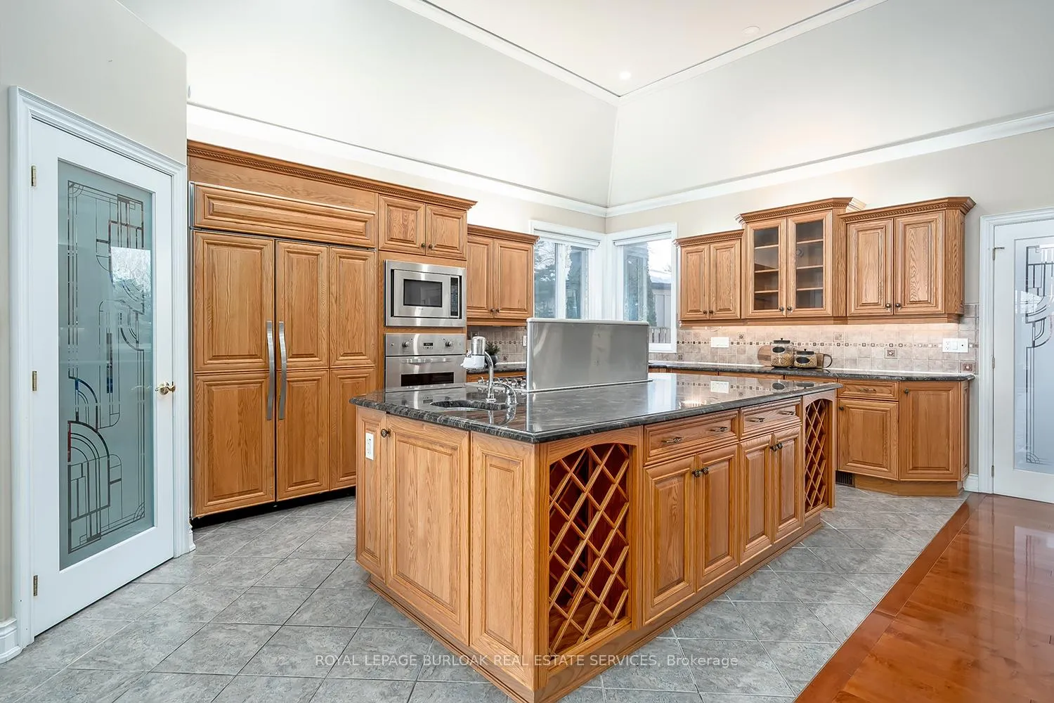 Photo 13 of 1031 Pelham Road, St. Catharines, Rykert/Vansickle — HOMEH