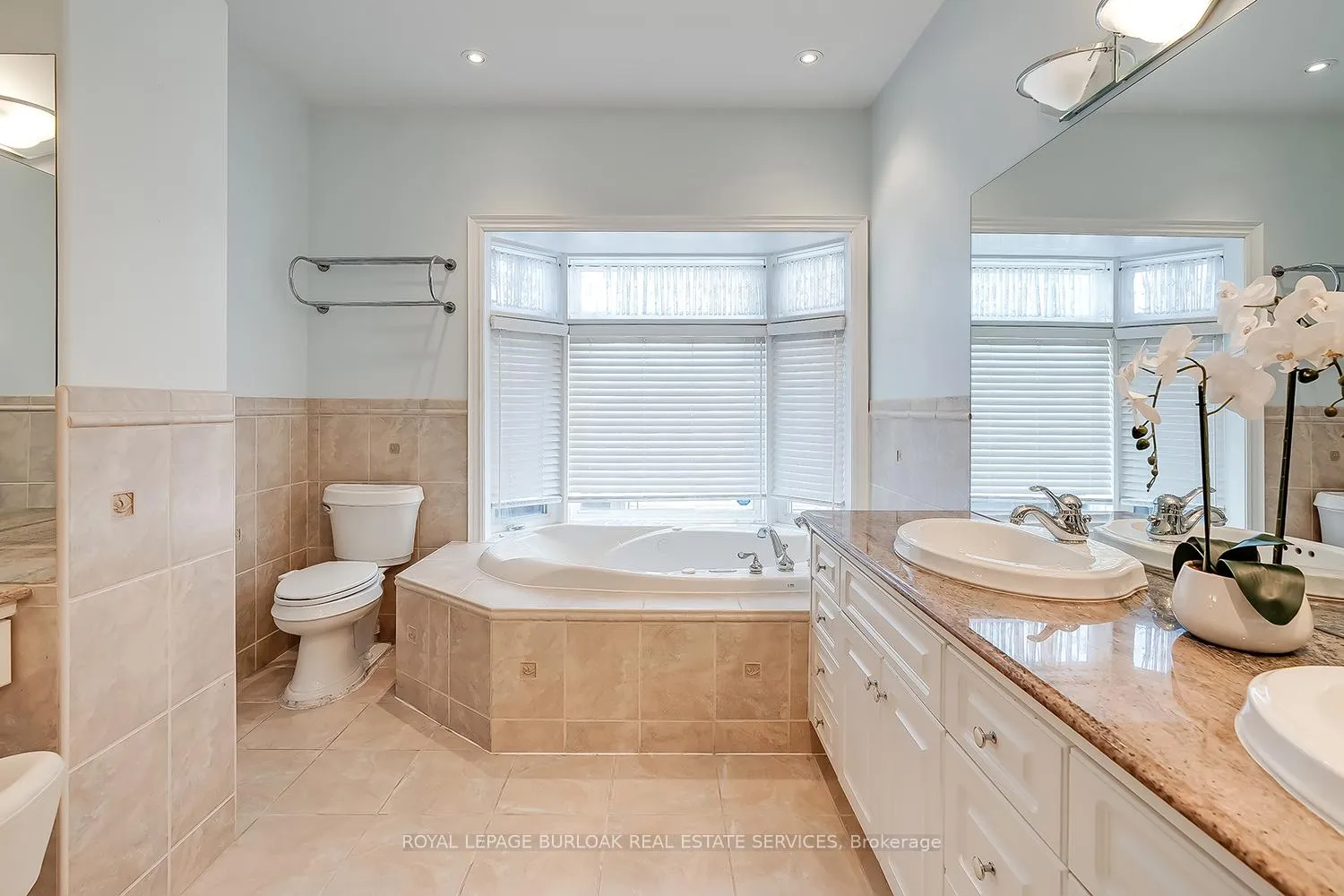 Photo 24 of 1031 Pelham Road, St. Catharines, Rykert/Vansickle — HOMEH