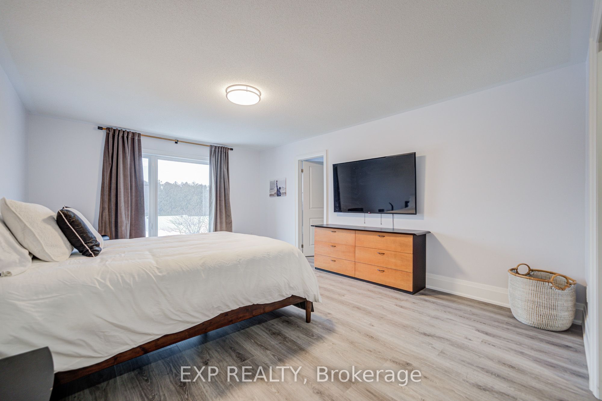 Photo 20 of 67 Pine Gate Place, Whitby, Williamsburg — HOMEH