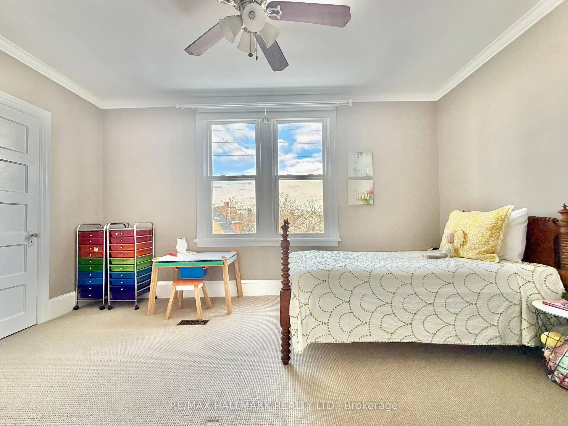 Photo 26 of 407 Aberdeen Avenue, Hamilton, Kirkendall — HOMEH