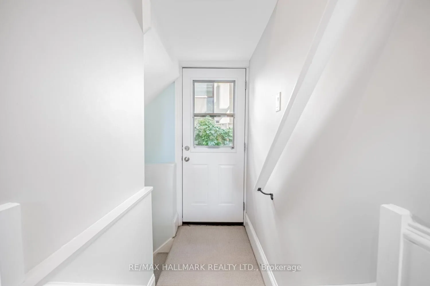 Photo 31 of 407 Aberdeen Avenue, Hamilton, Kirkendall — HOMEH