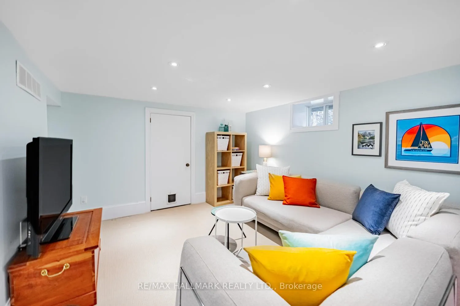 Photo 34 of 407 Aberdeen Avenue, Hamilton, Kirkendall — HOMEH