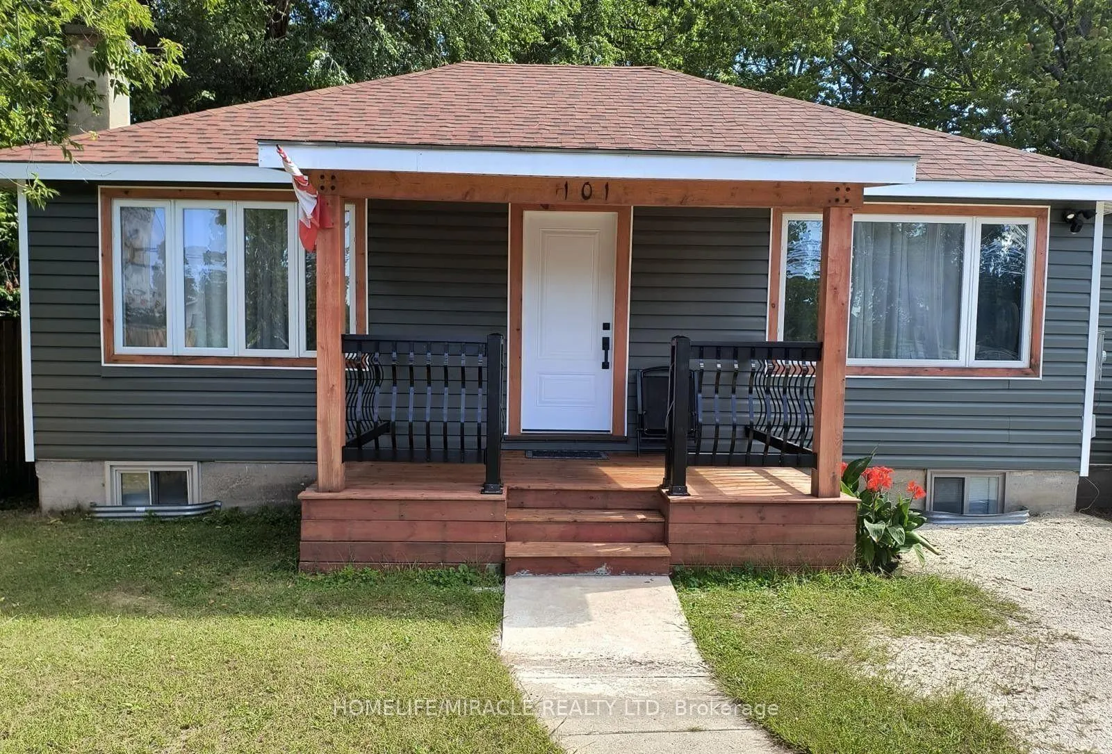 Photo 1 of 101 River Road E, Wasaga Beach — HOMEH