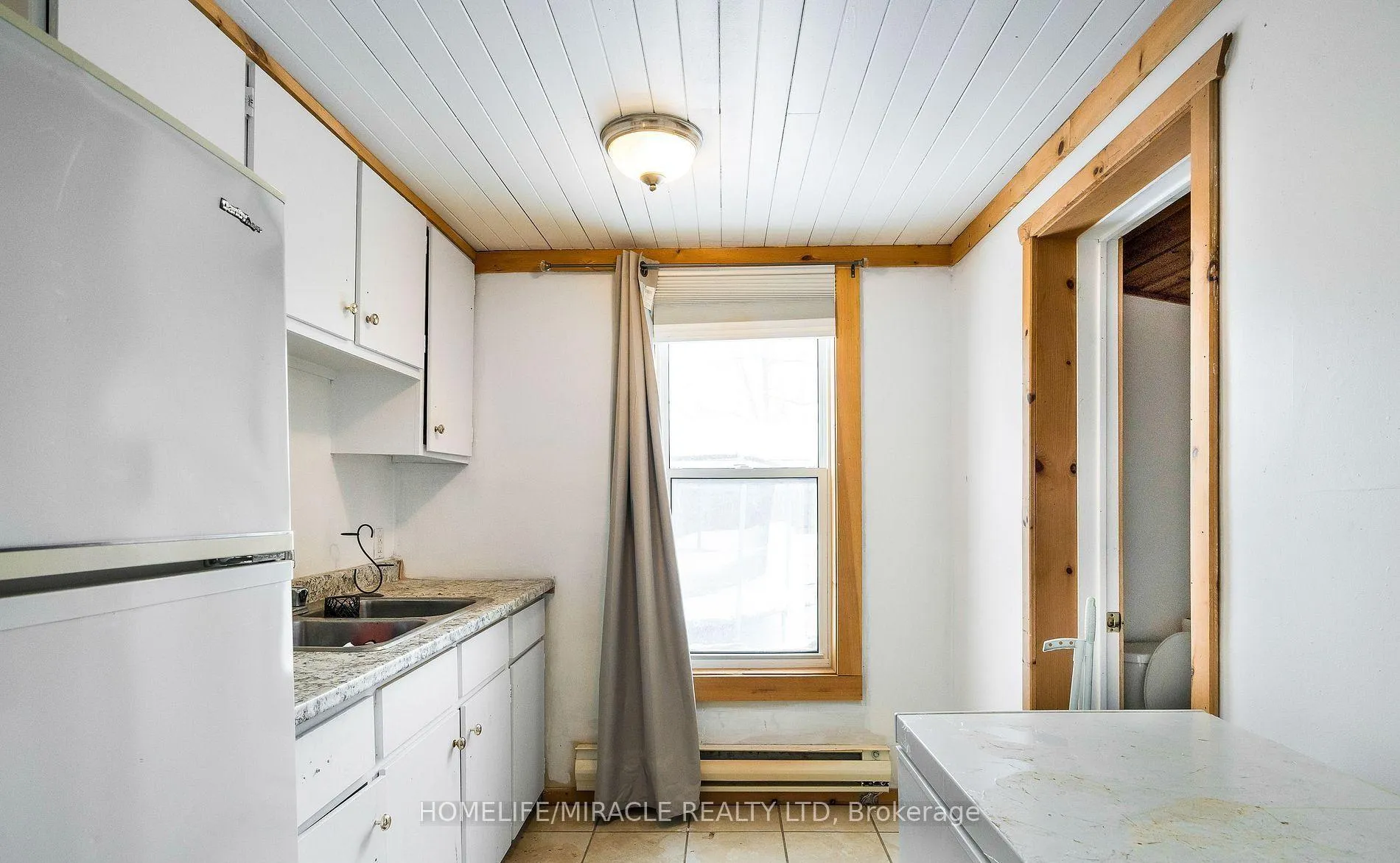 Photo 14 of 101 River Road E, Wasaga Beach — HOMEH