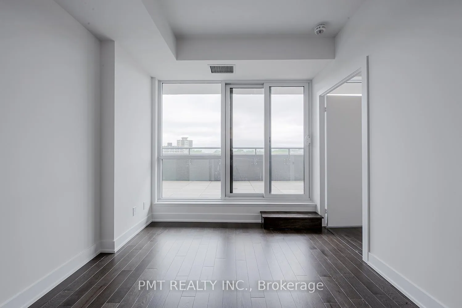 Photo 10 of Unit 510, 181 Bedford Road, Toronto, The Annex — HOMEH