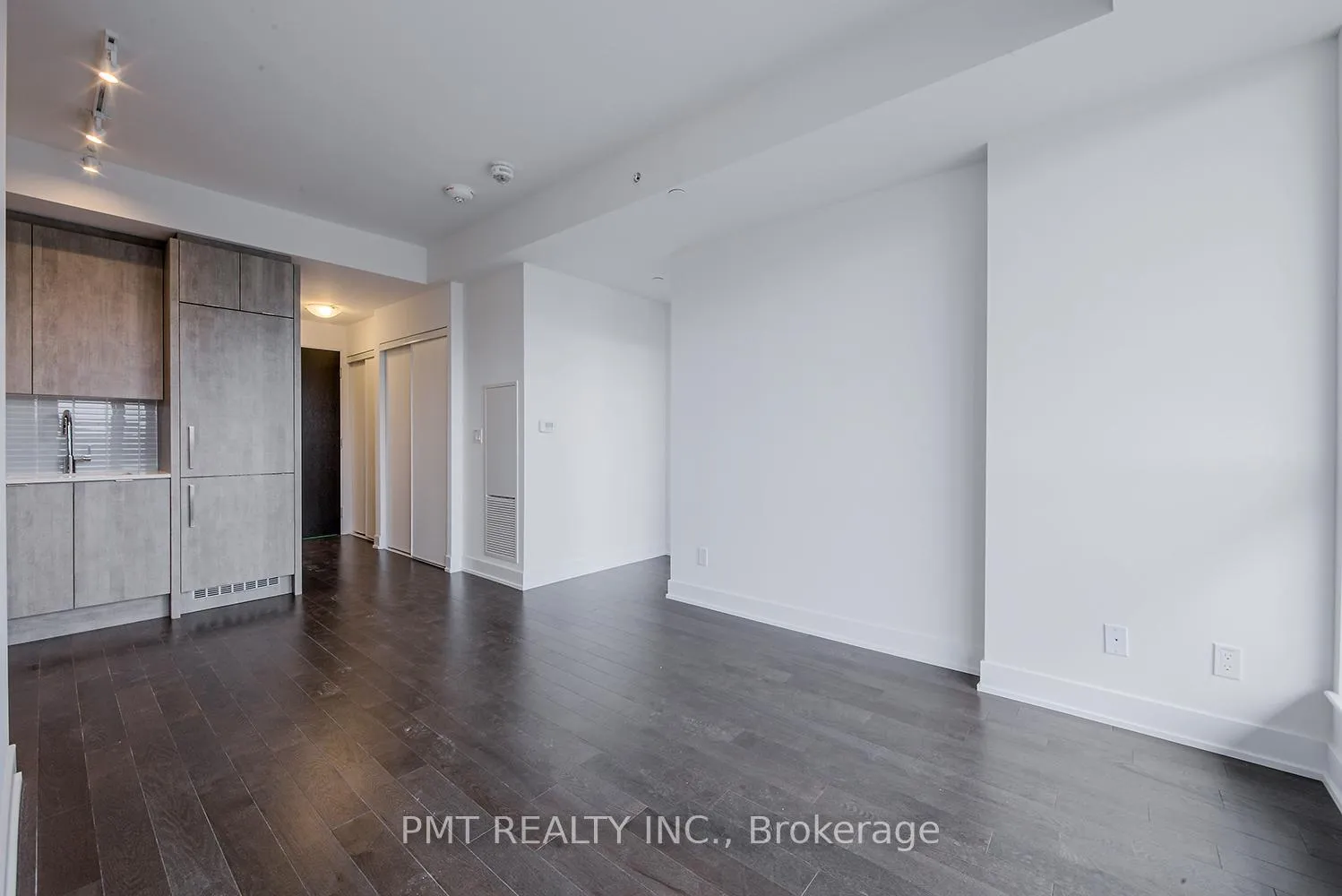 Photo 11 of Unit 510, 181 Bedford Road, Toronto, The Annex — HOMEH