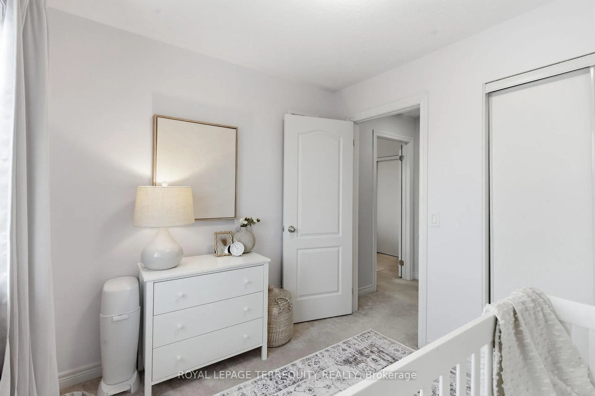 Photo 30 of 42 Artania Street, Oshawa, Windfields — HOMEH