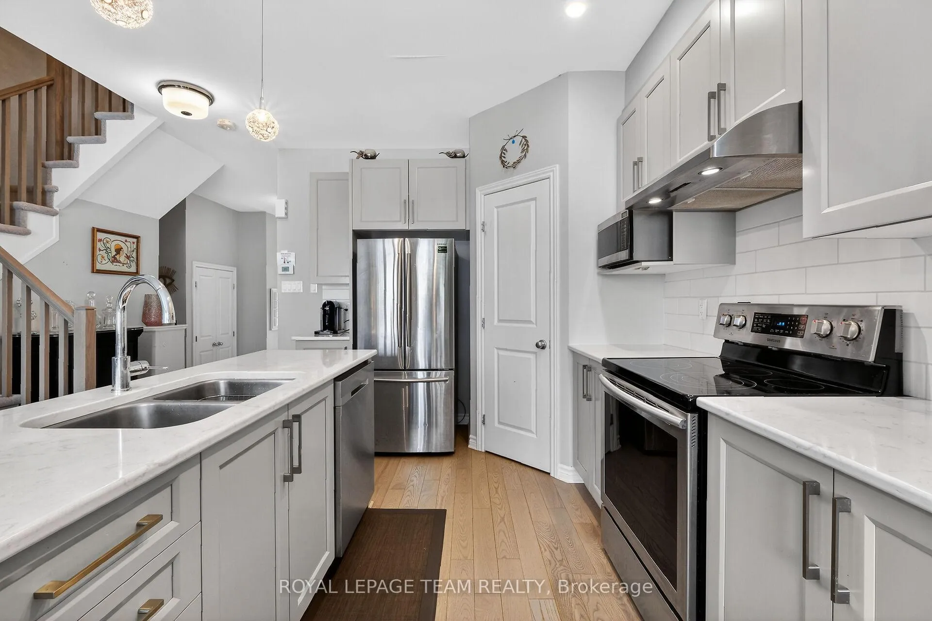 Photo 8 of 829 Miikana Road, Ottawa, Blossom Park/Kemp Park/Findlay Creek — HOMEH