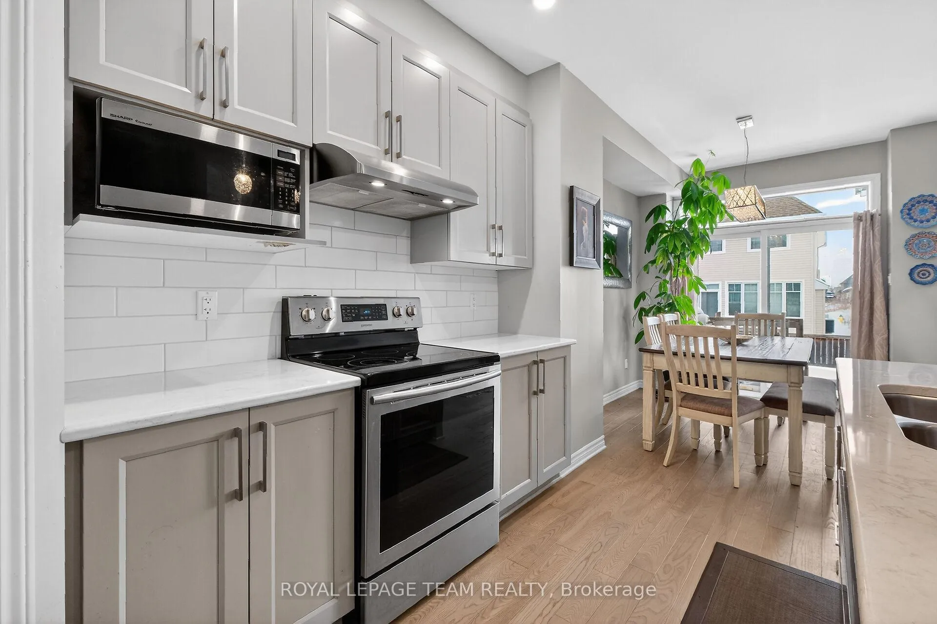 Photo 9 of 829 Miikana Road, Ottawa, Blossom Park/Kemp Park/Findlay Creek — HOMEH