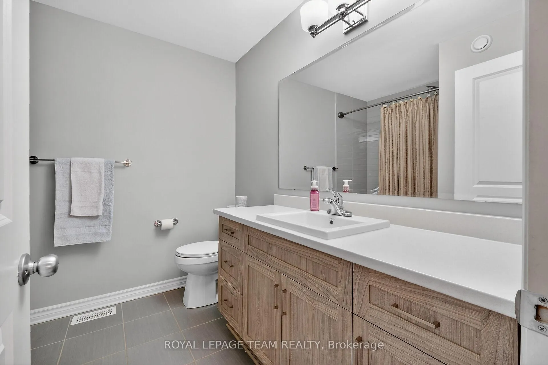 Photo 21 of 829 Miikana Road, Ottawa, Blossom Park/Kemp Park/Findlay Creek — HOMEH
