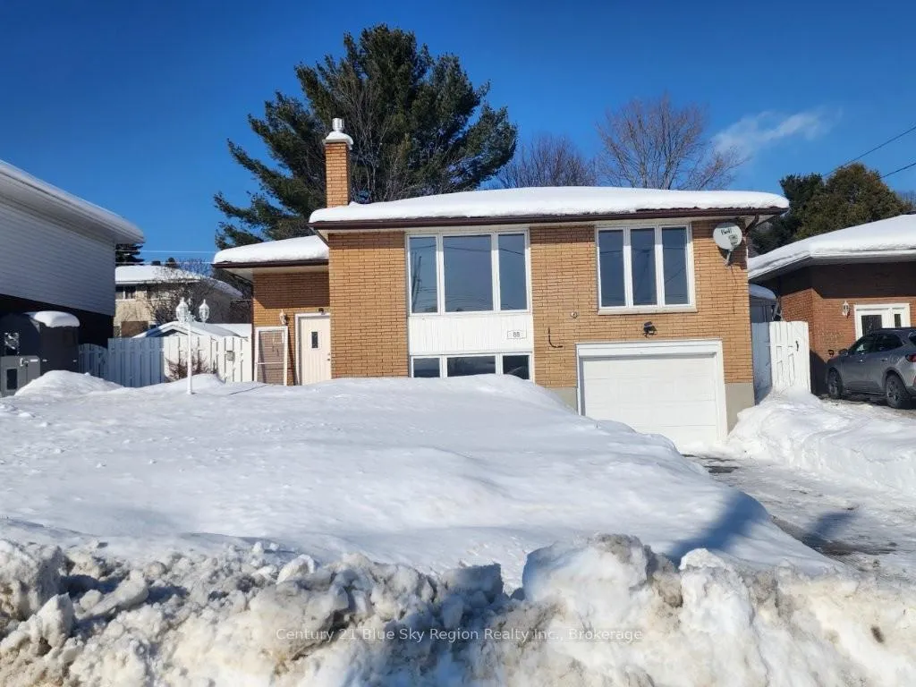 Photo 1 of 88 Beverly Road, North Bay, Widdifield — HOMEH