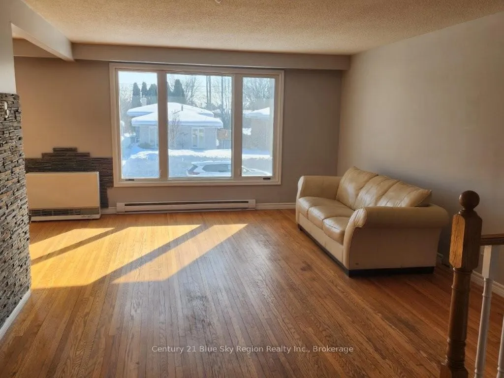 Photo 3 of 88 Beverly Road, North Bay, Widdifield — HOMEH