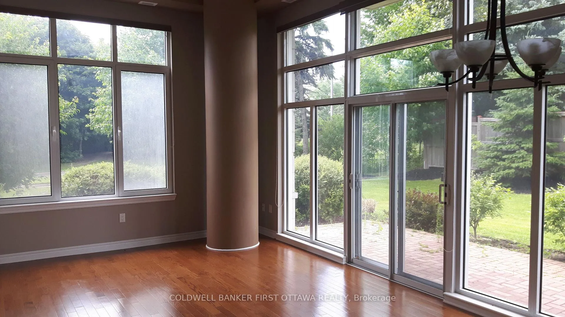 Photo 9 of Unit 104, 70 Landry Street E, Ottawa, Vanier — HOMEH