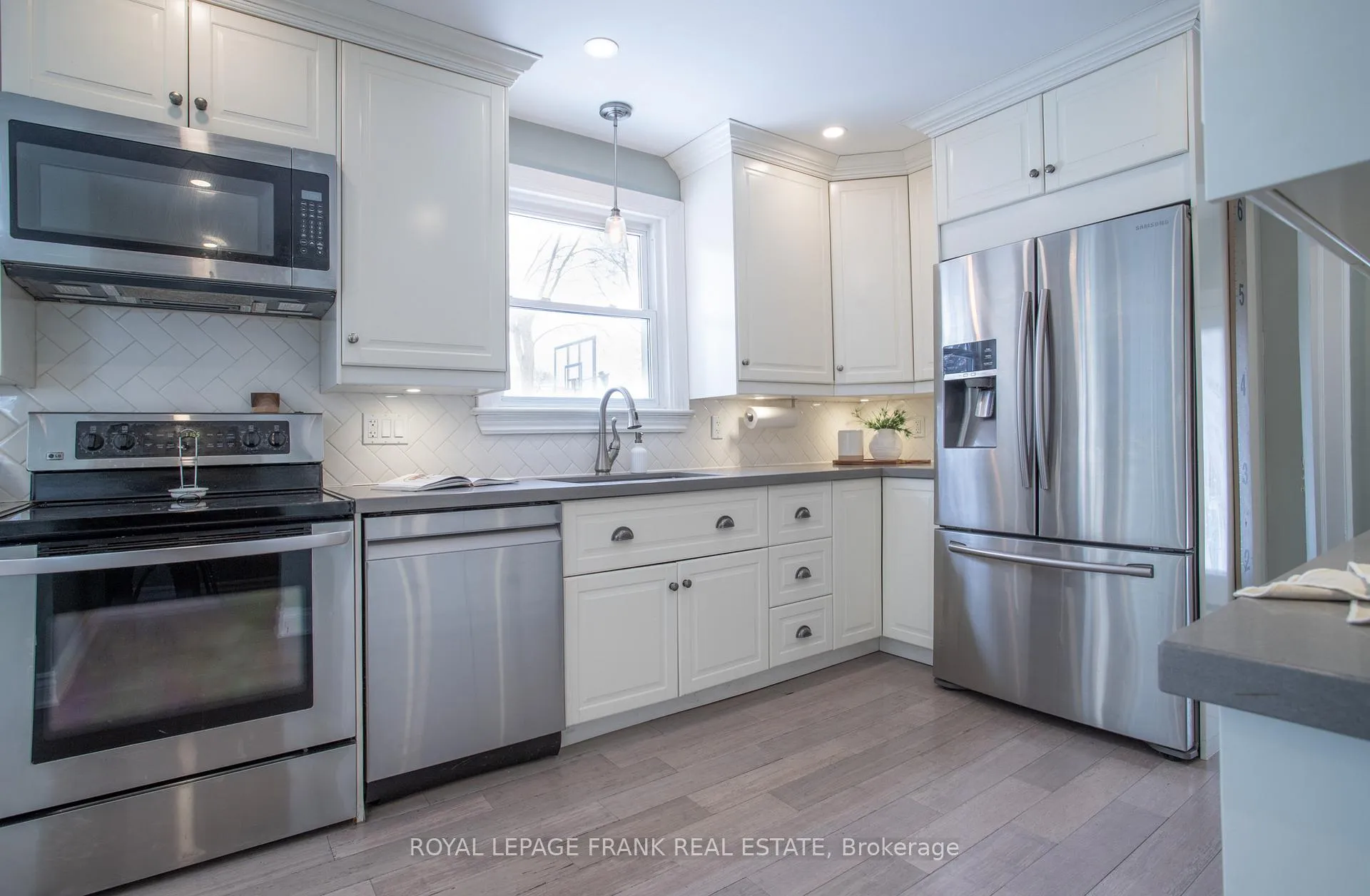 Photo 17 of 1107 Green Street, Whitby, Downtown Whitby — HOMEH
