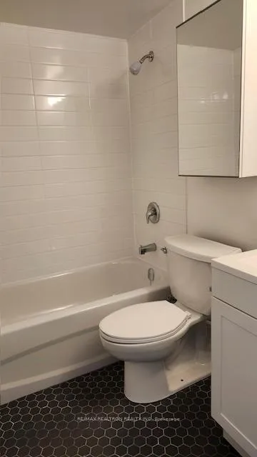 Photo 5 of Unit 1208, 21 Vaughan Road, Toronto, Wychwood — HOMEH