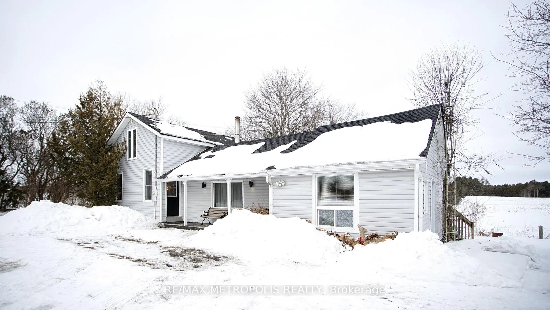 Photo 2 of 2046 County 2 Road, Port Hope, Rural Port Hope — HOMEH