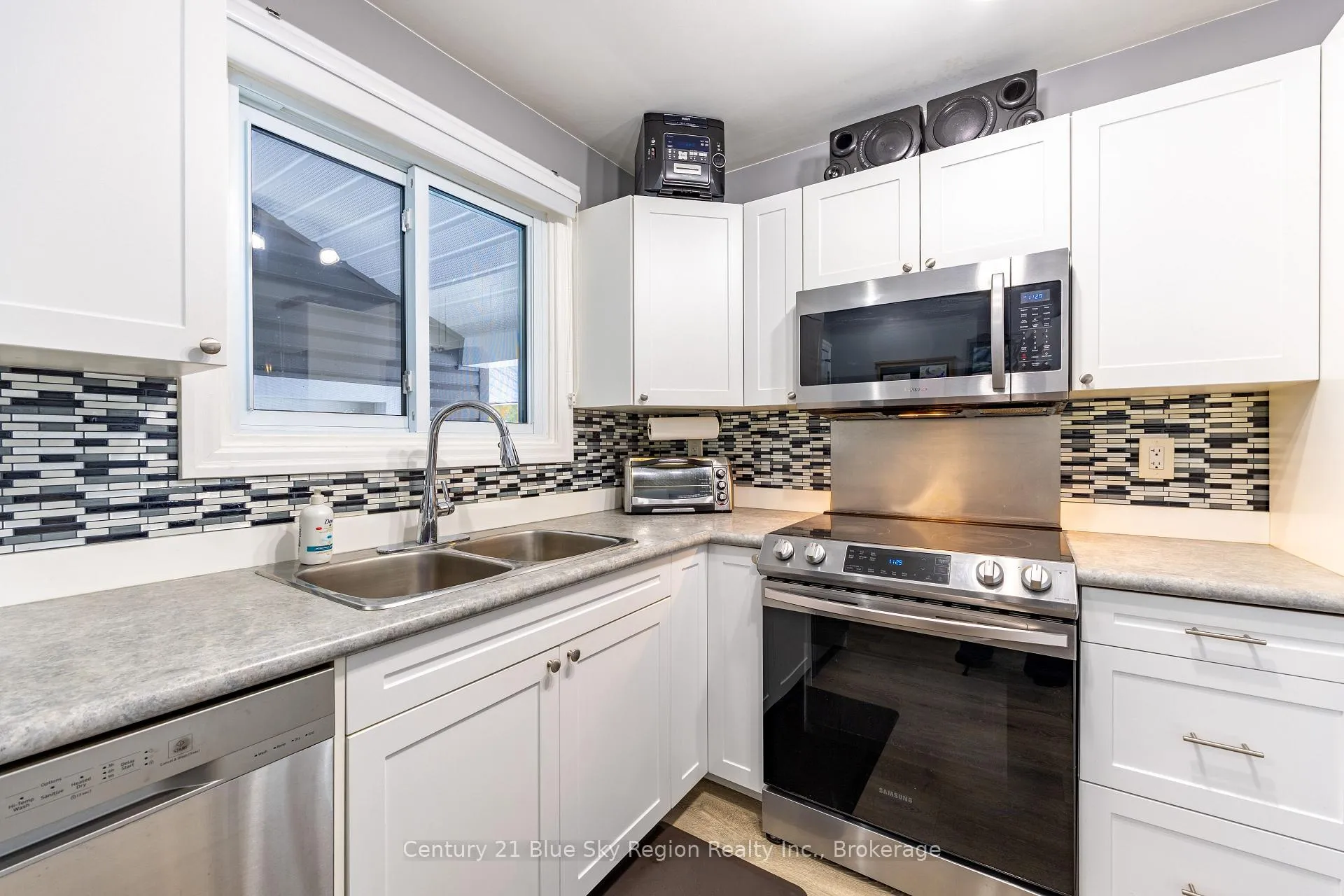Photo 4 of 1357 Corbeil Road, East Ferris — HOMEH