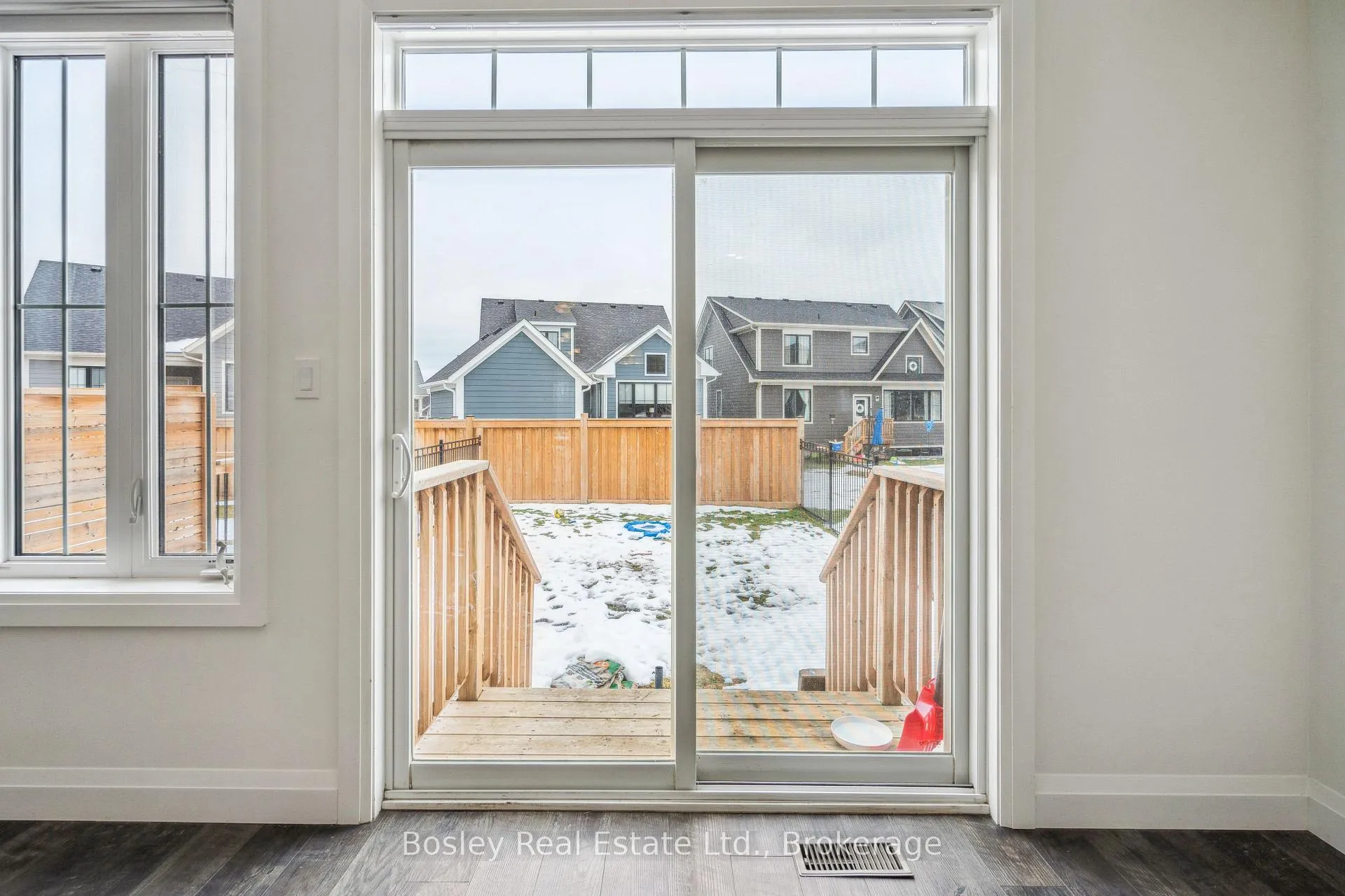 Photo 14 of 213 Yellow Birch Crescent, Blue Mountains — HOMEH